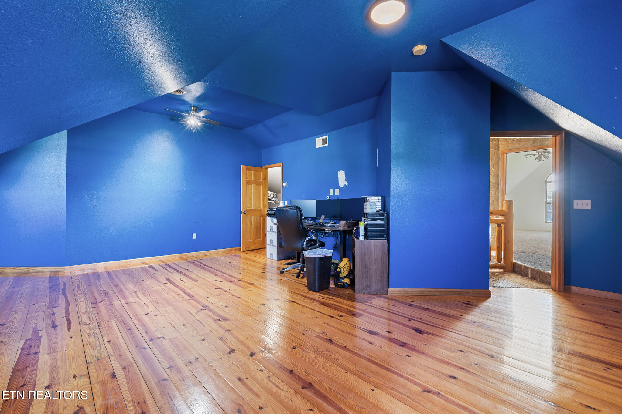 2869 Luther Catlett Circle Sevierville TN 37876