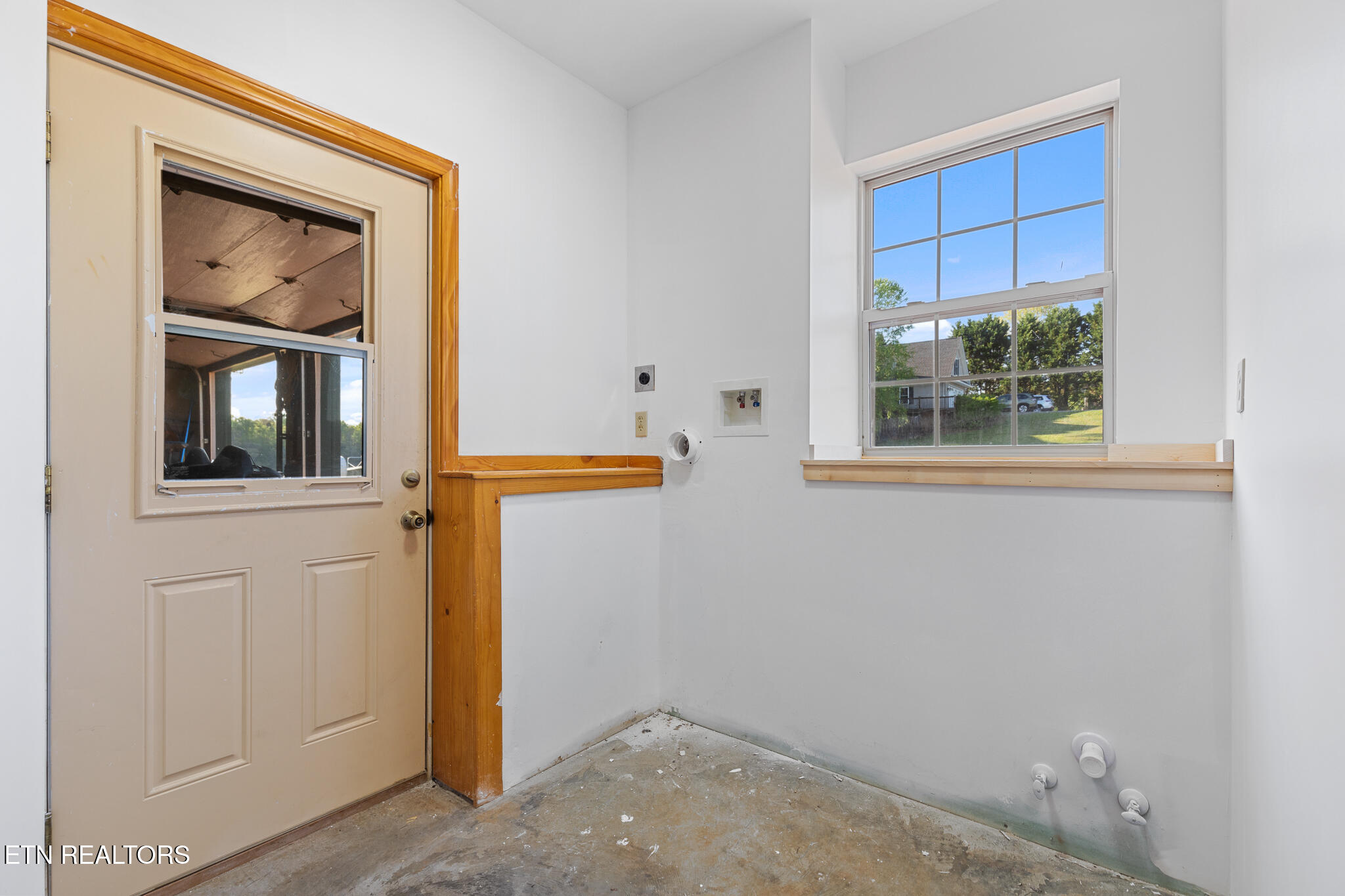 2869 Luther Catlett Circle Sevierville TN 37876
