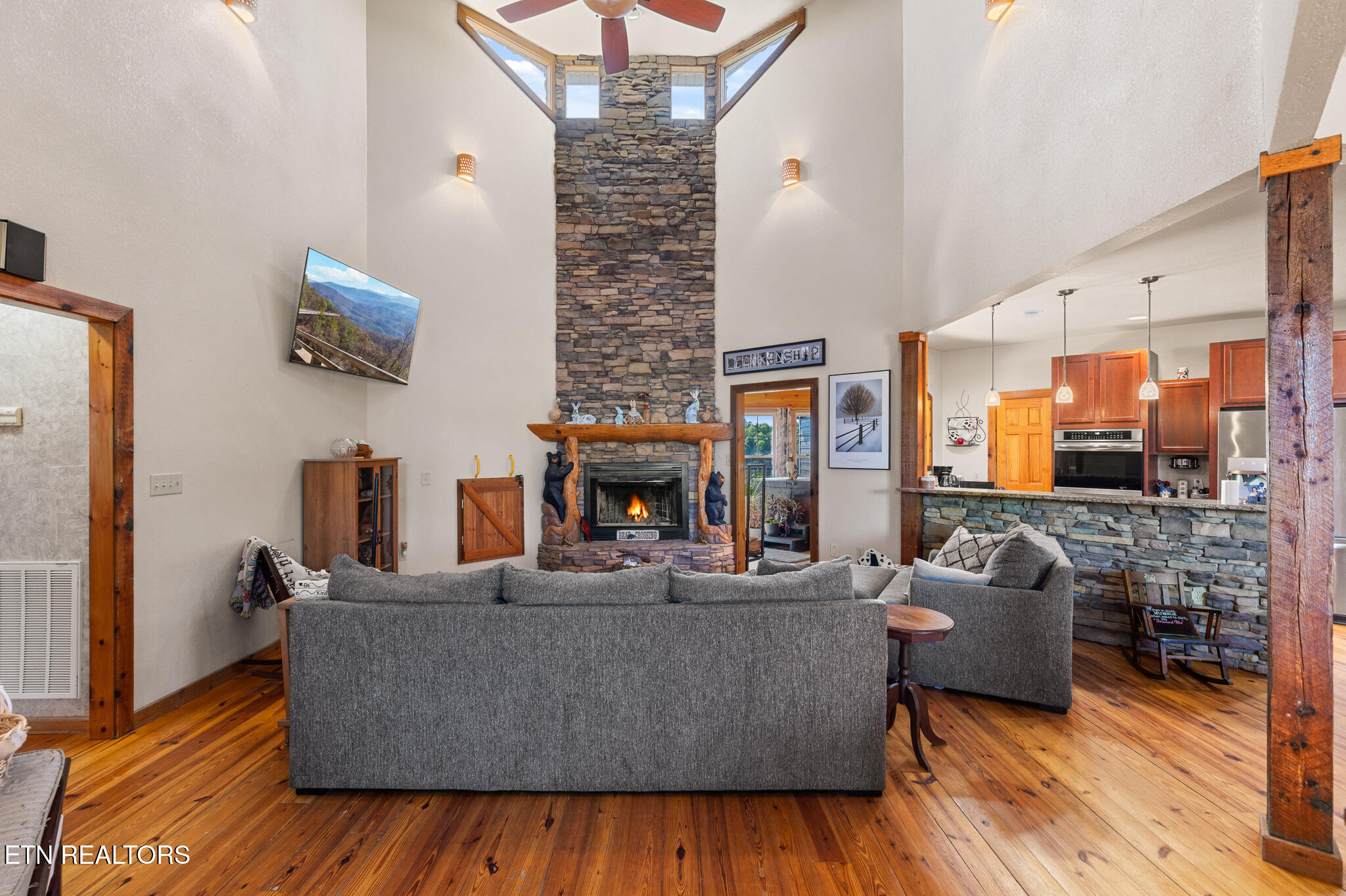 2869 Luther Catlett Circle Sevierville TN 37876