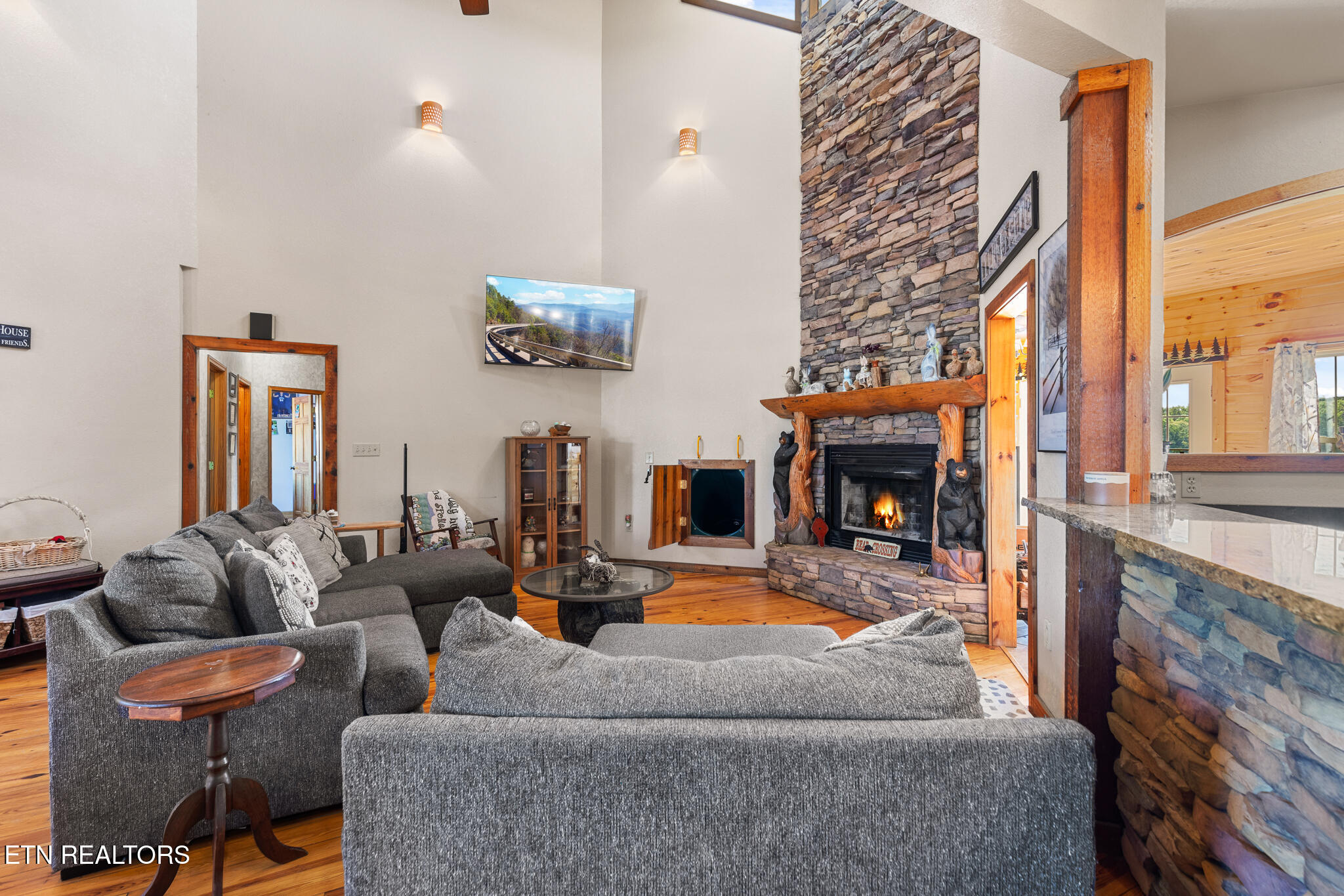 2869 Luther Catlett Circle Sevierville TN 37876