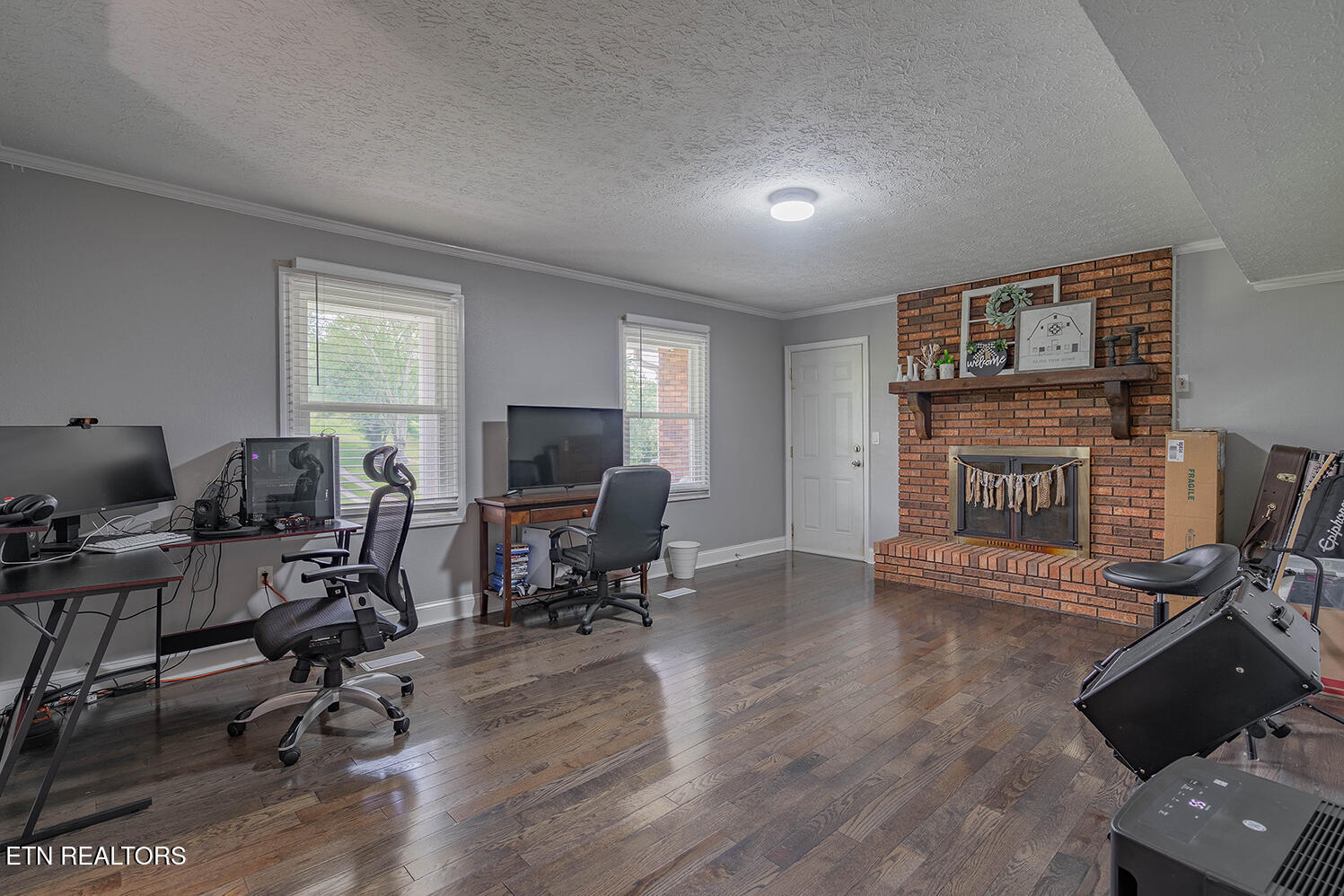 624 Back Valley Road Oliver Springs TN 37840