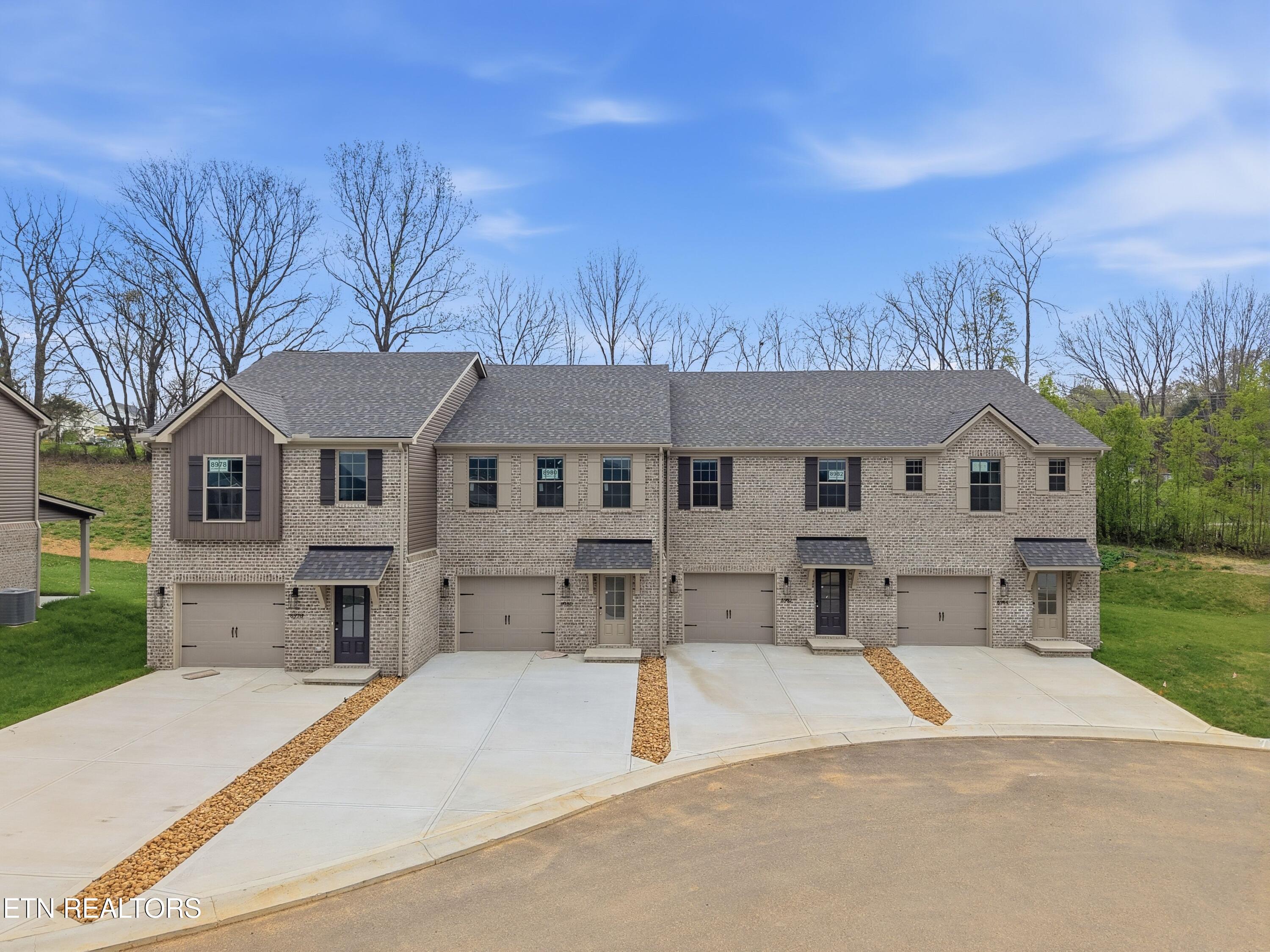 8978 Keenberg Lane Knoxville TN 37931
