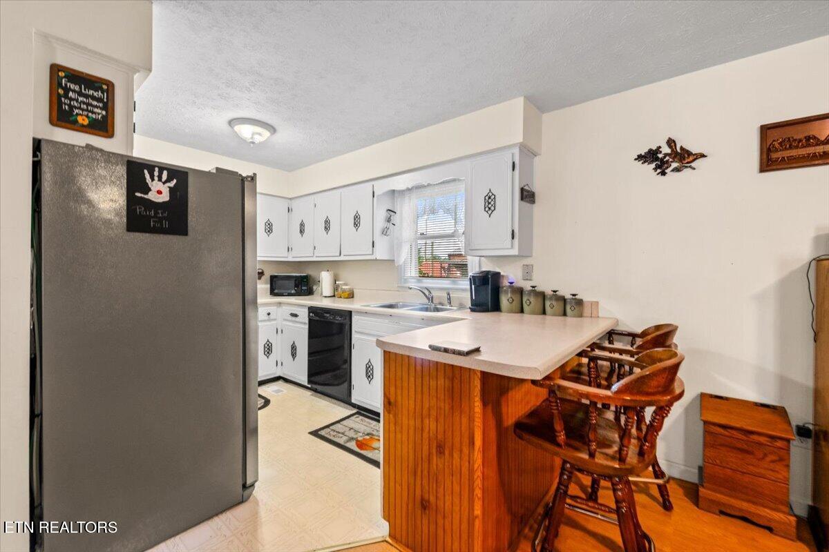 177 Thomas Road Speedwell TN 37870