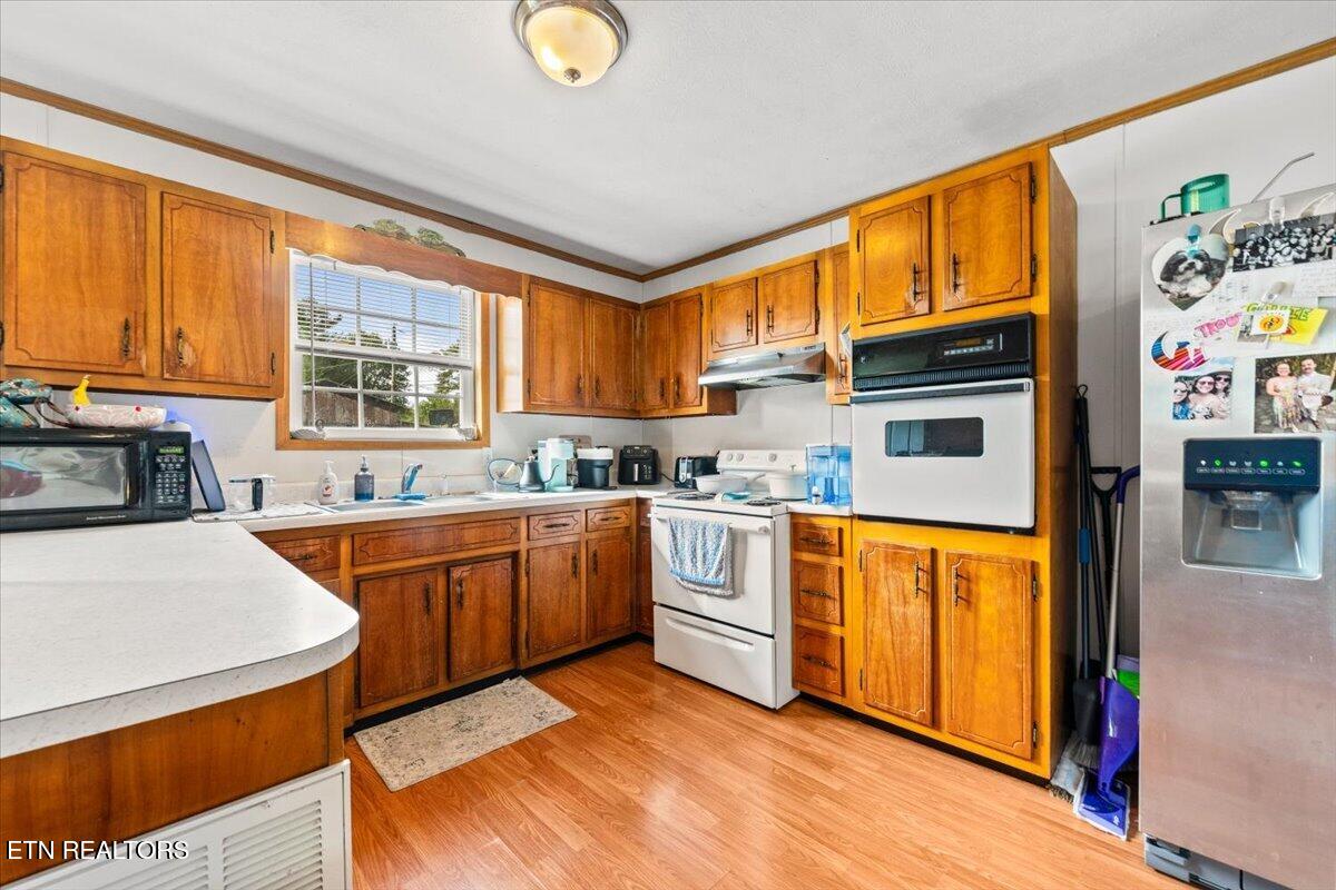 177 Thomas Road Speedwell TN 37870