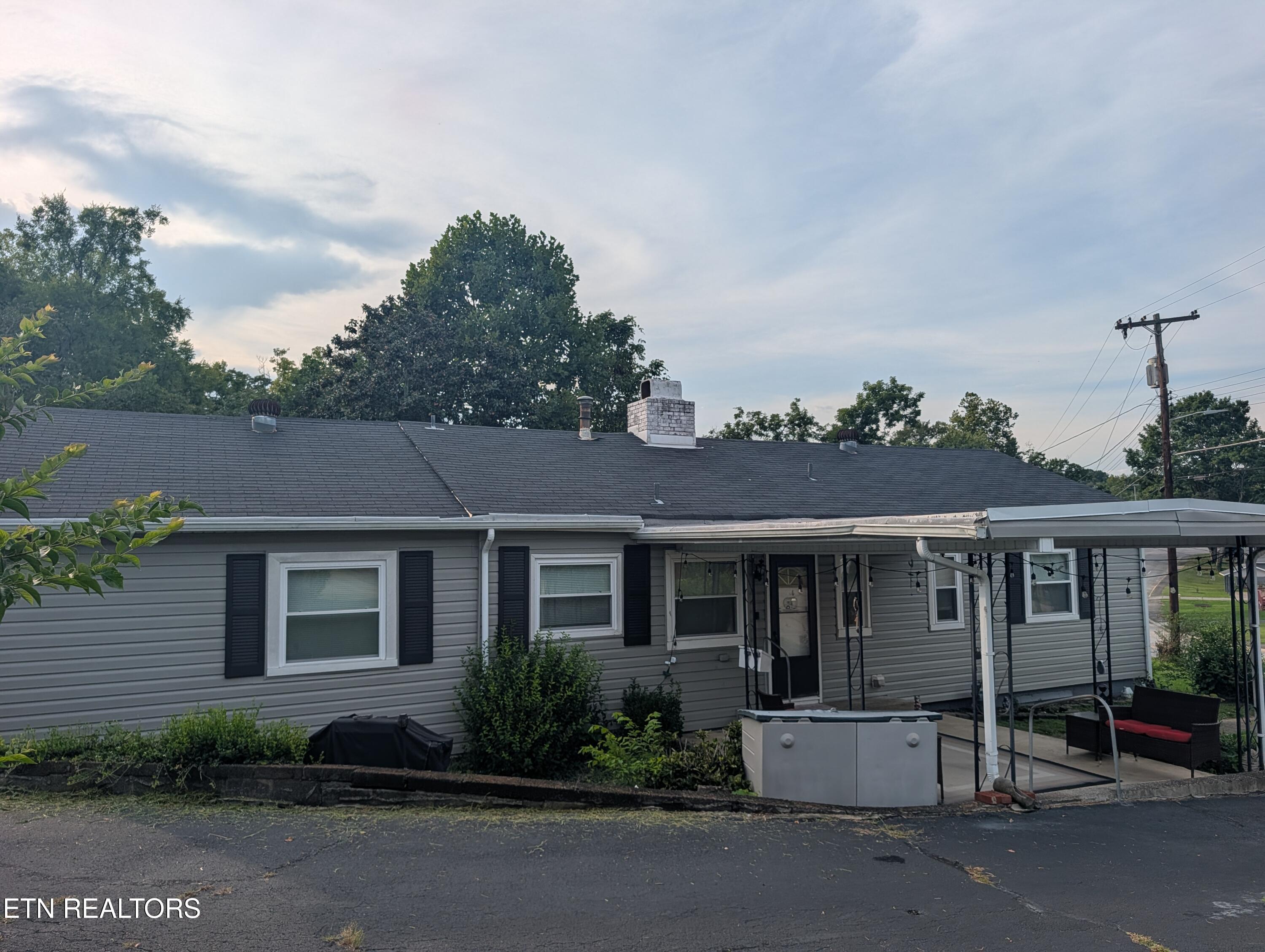 341 Vermont Avenue Oak Ridge TN 37830
