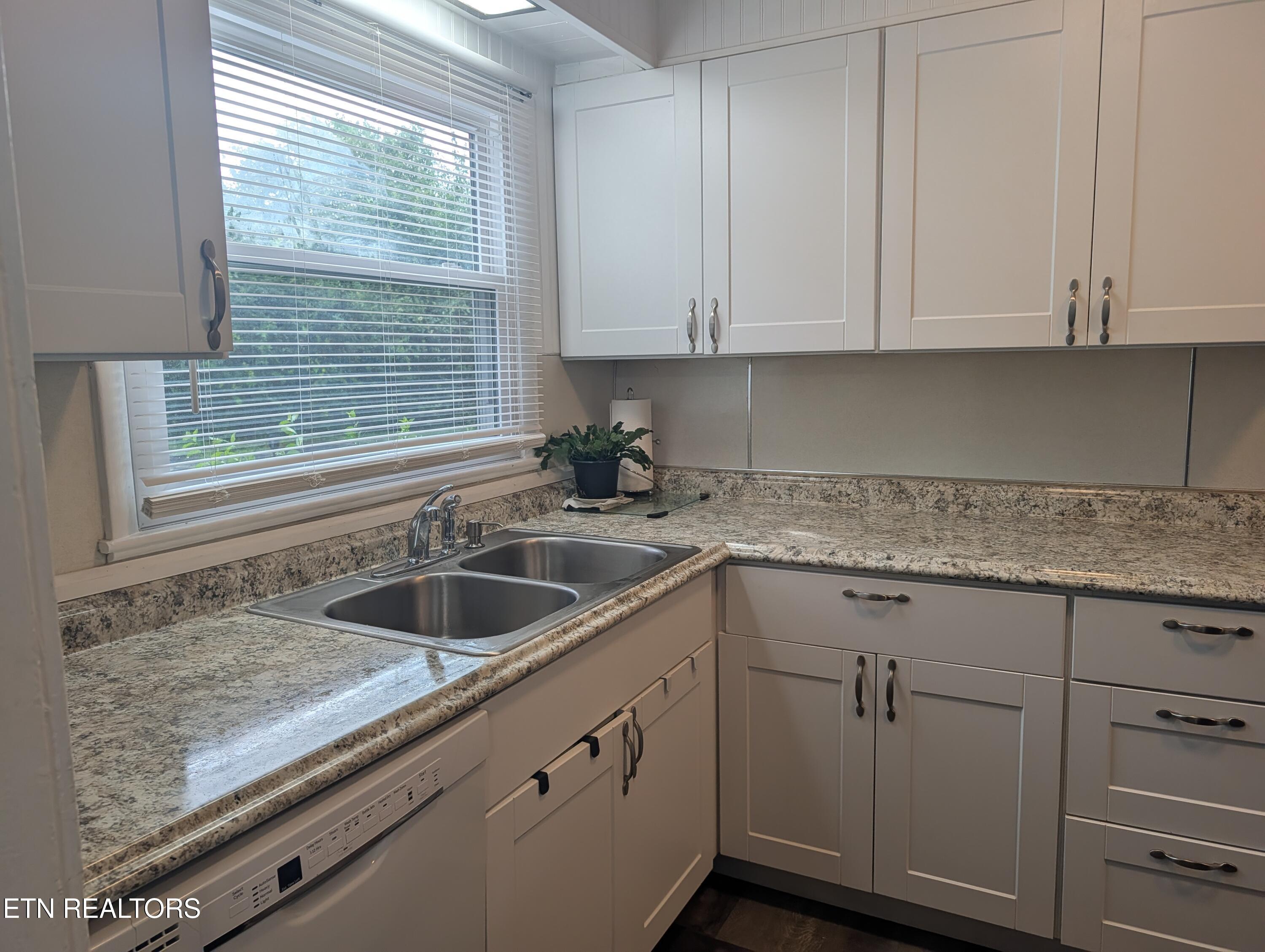 341 Vermont Avenue Oak Ridge TN 37830