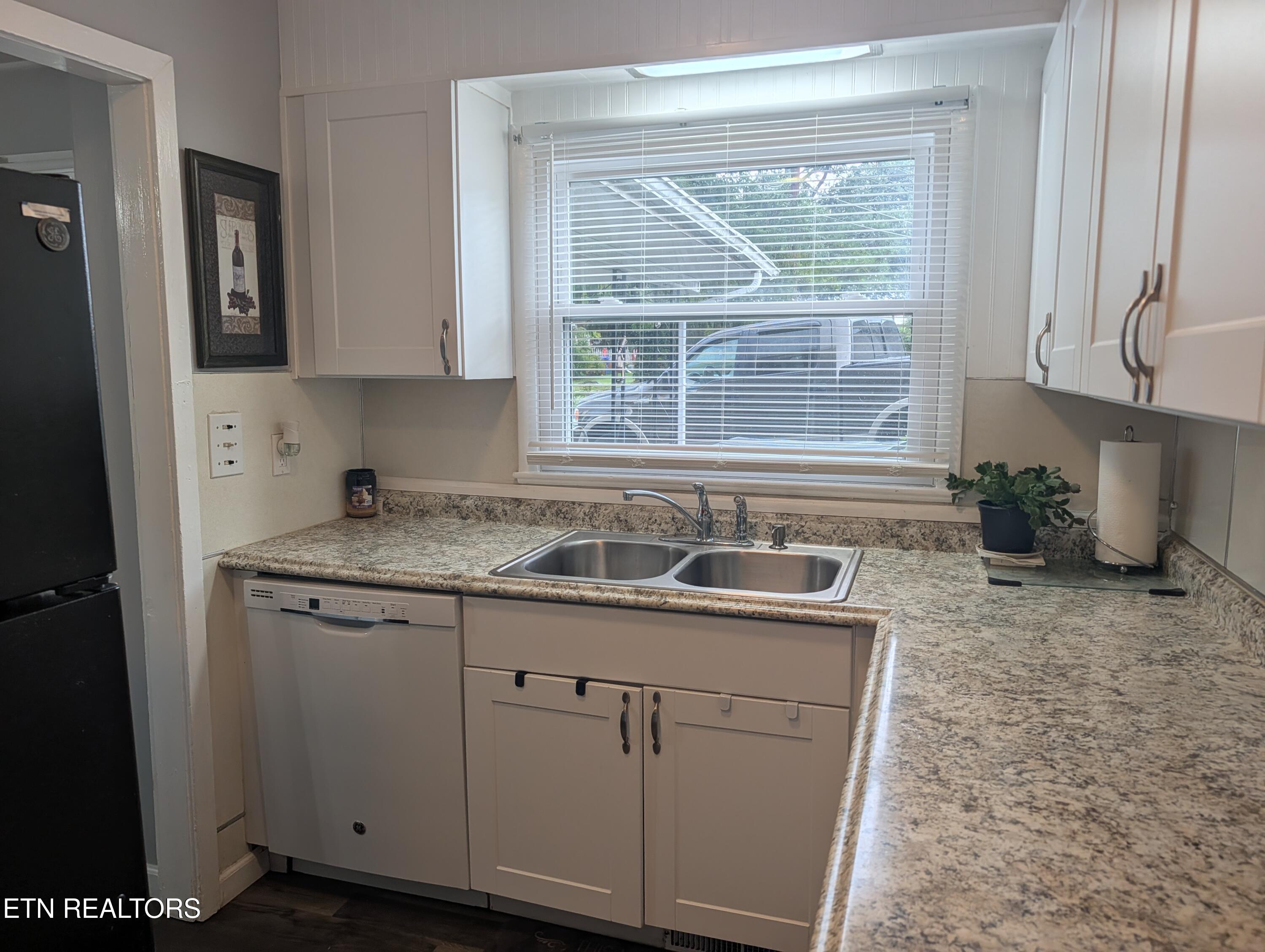 341 Vermont Avenue Oak Ridge TN 37830