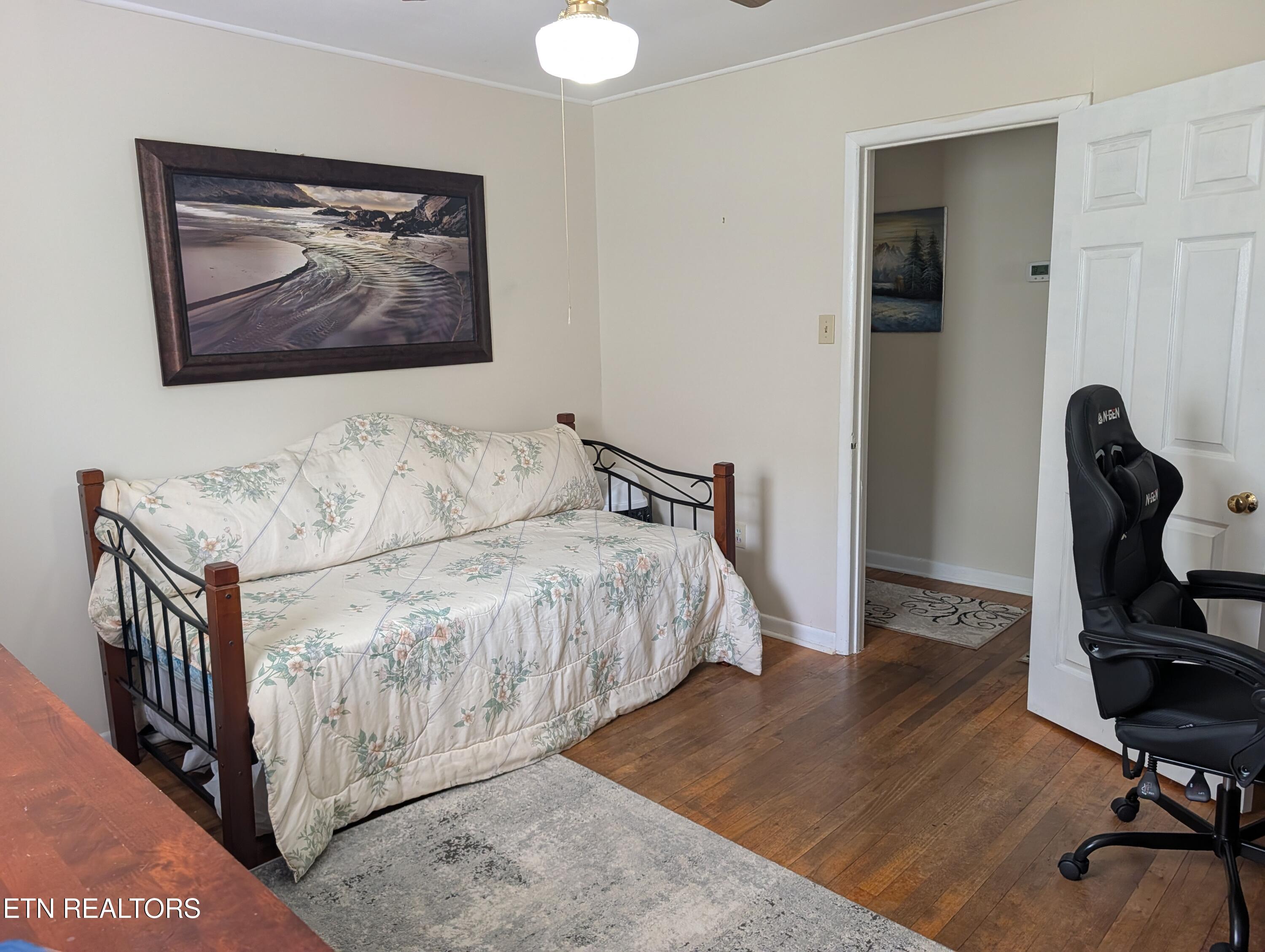 341 Vermont Avenue Oak Ridge TN 37830