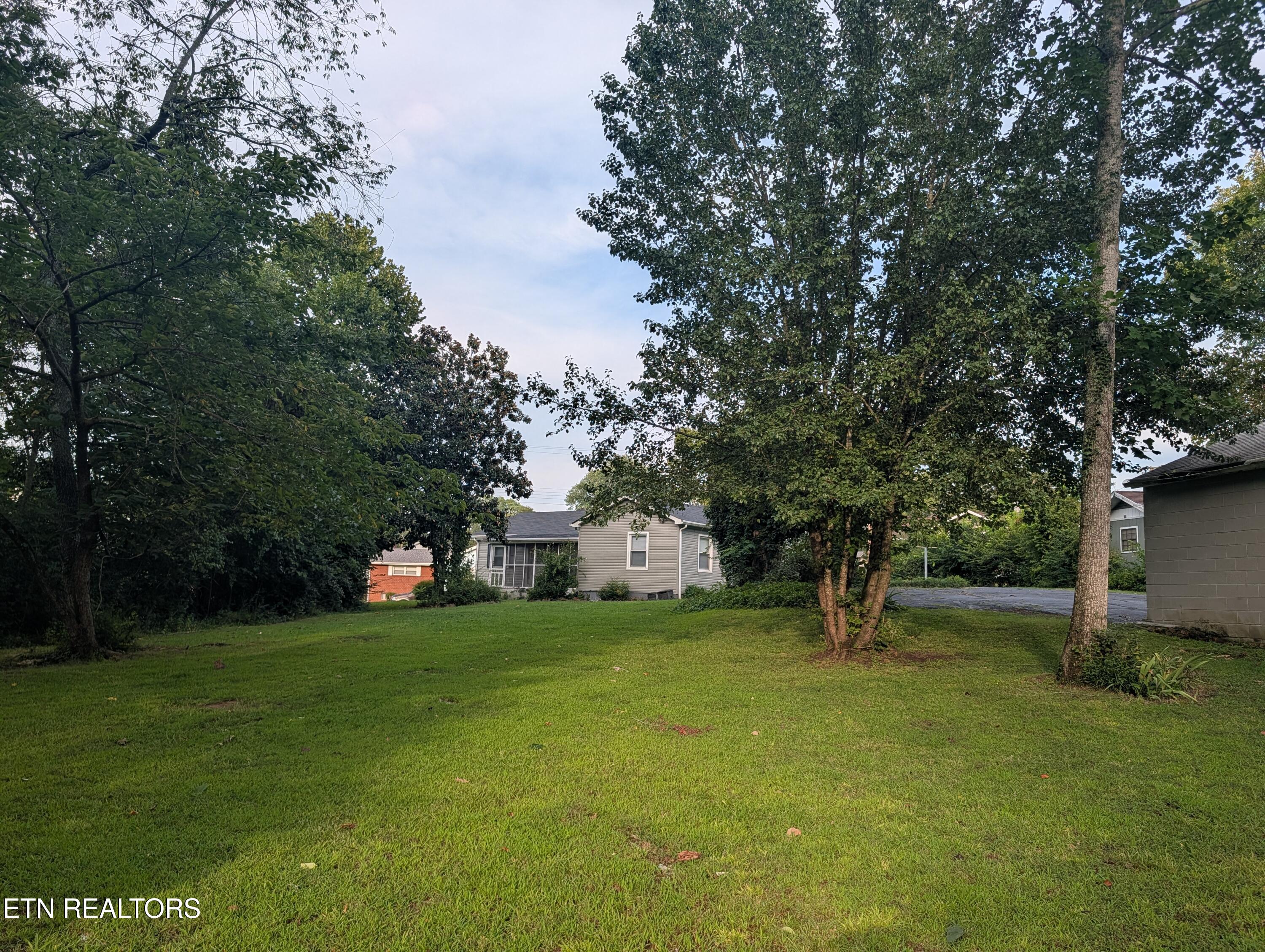 341 Vermont Avenue Oak Ridge TN 37830