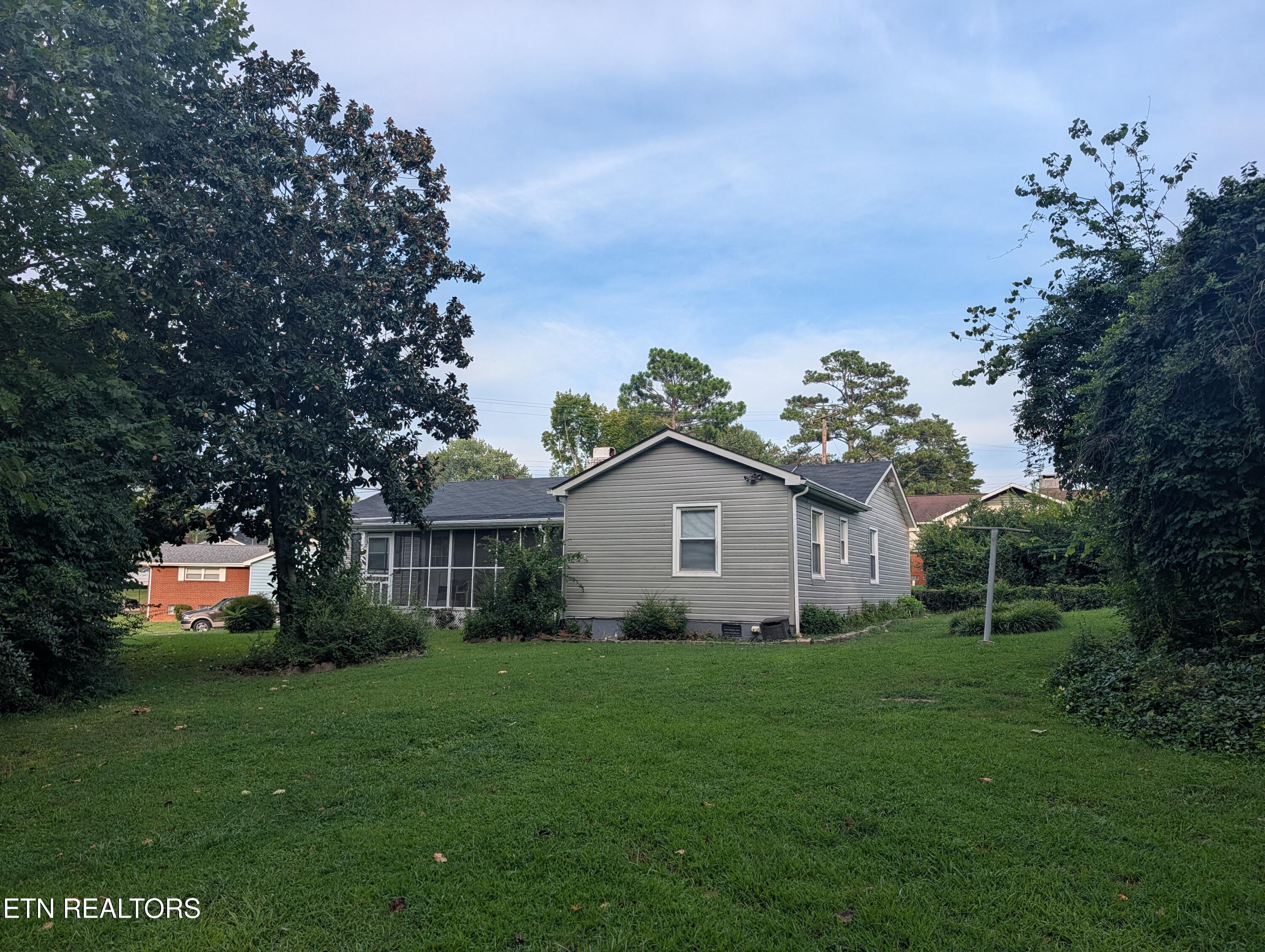 341 Vermont Avenue Oak Ridge TN 37830