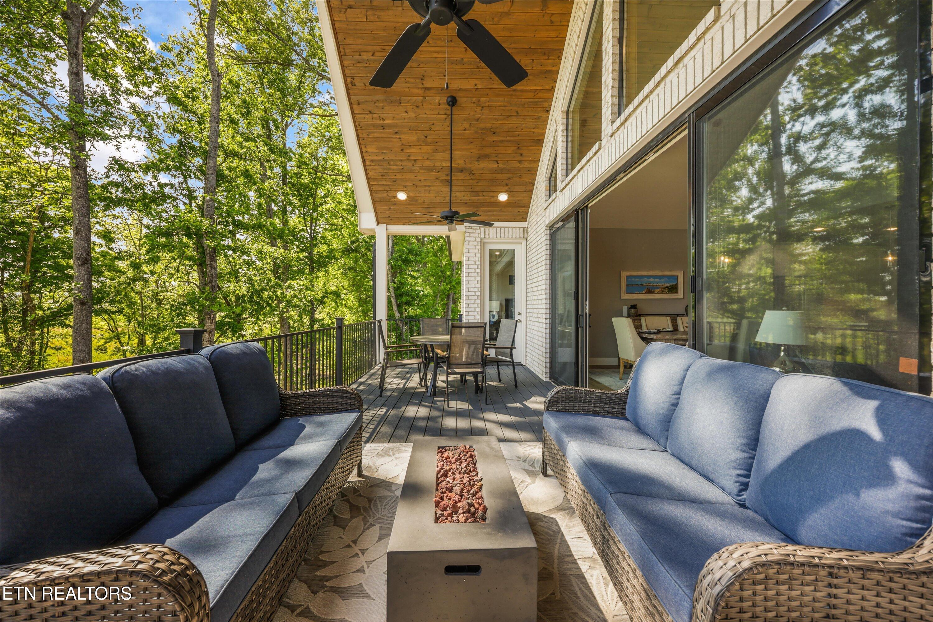 998 Sedge Lane Loudon TN 37774