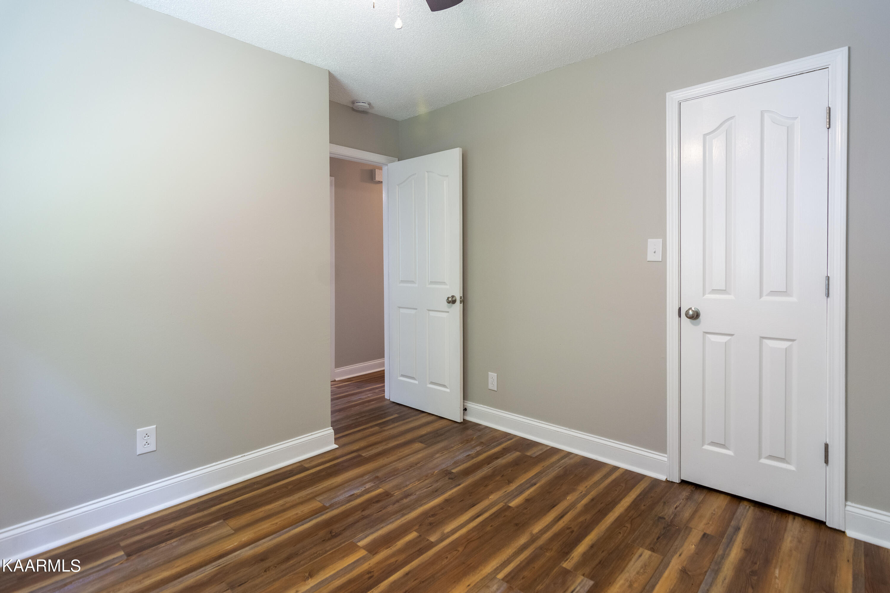 2205 Ridgecrest Drive Knoxville TN 37918