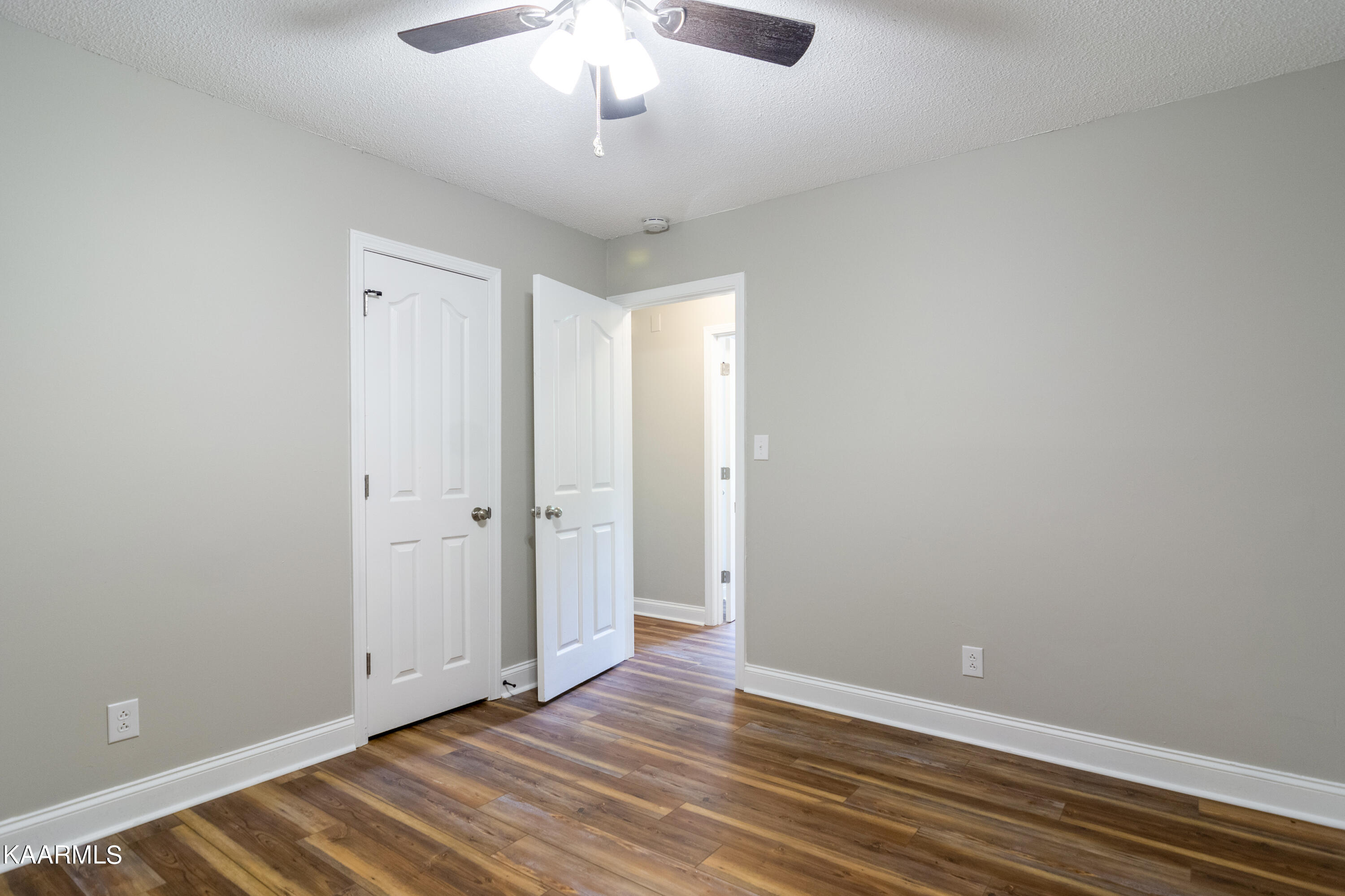 2205 Ridgecrest Drive Knoxville TN 37918