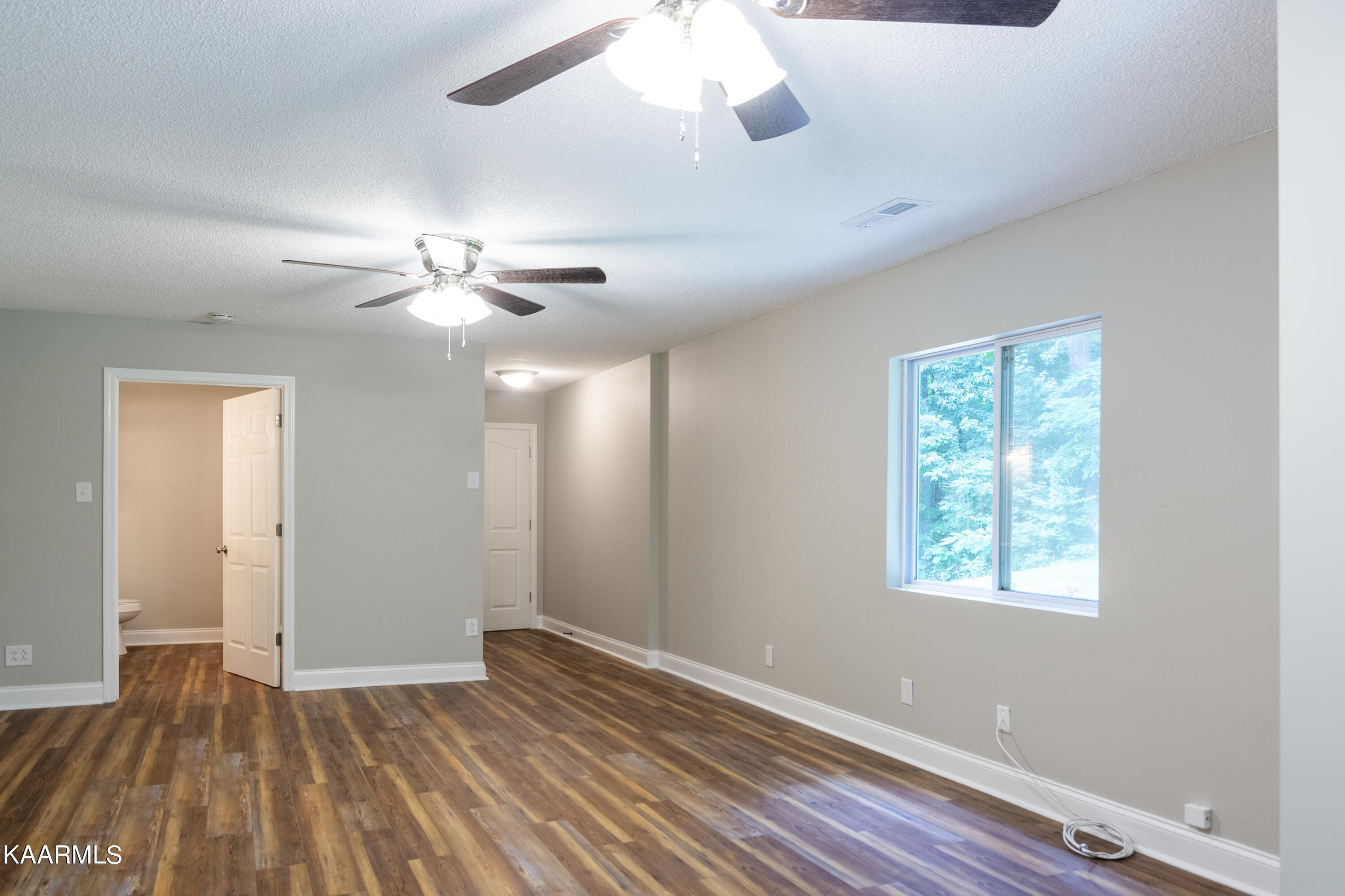 2205 Ridgecrest Drive Knoxville TN 37918