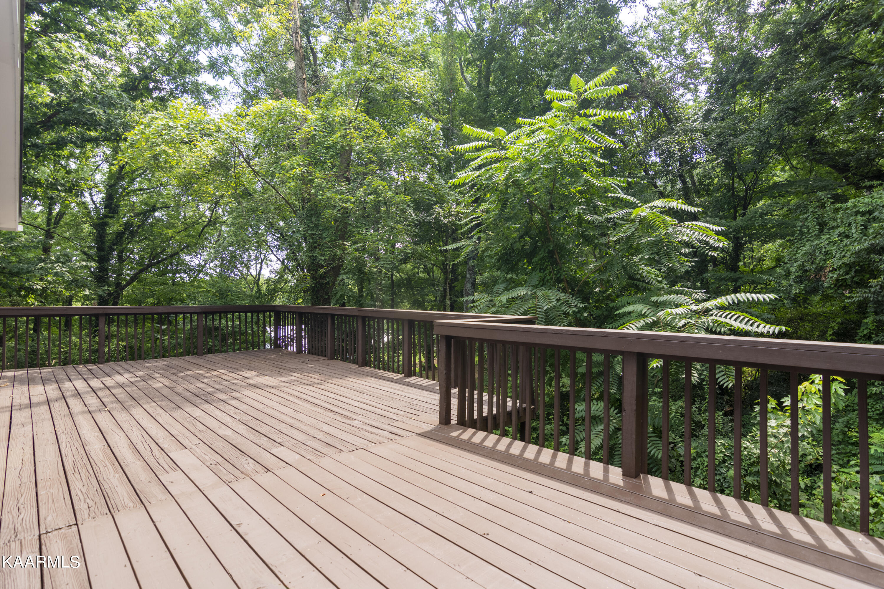 2205 Ridgecrest Drive Knoxville TN 37918