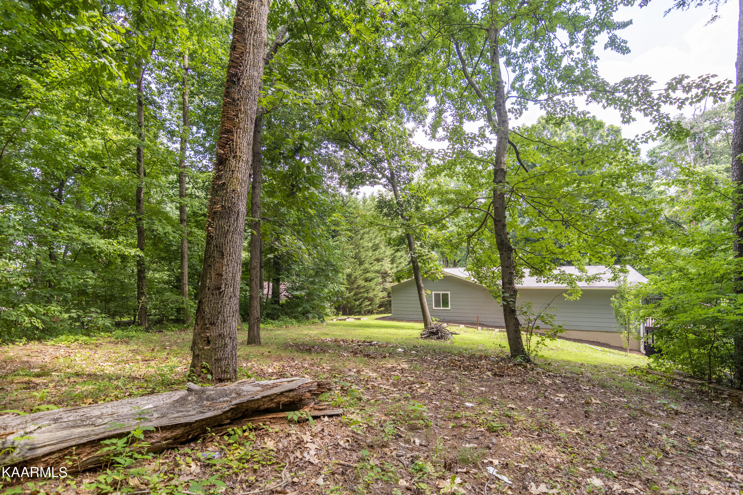 2205 Ridgecrest Drive Knoxville TN 37918