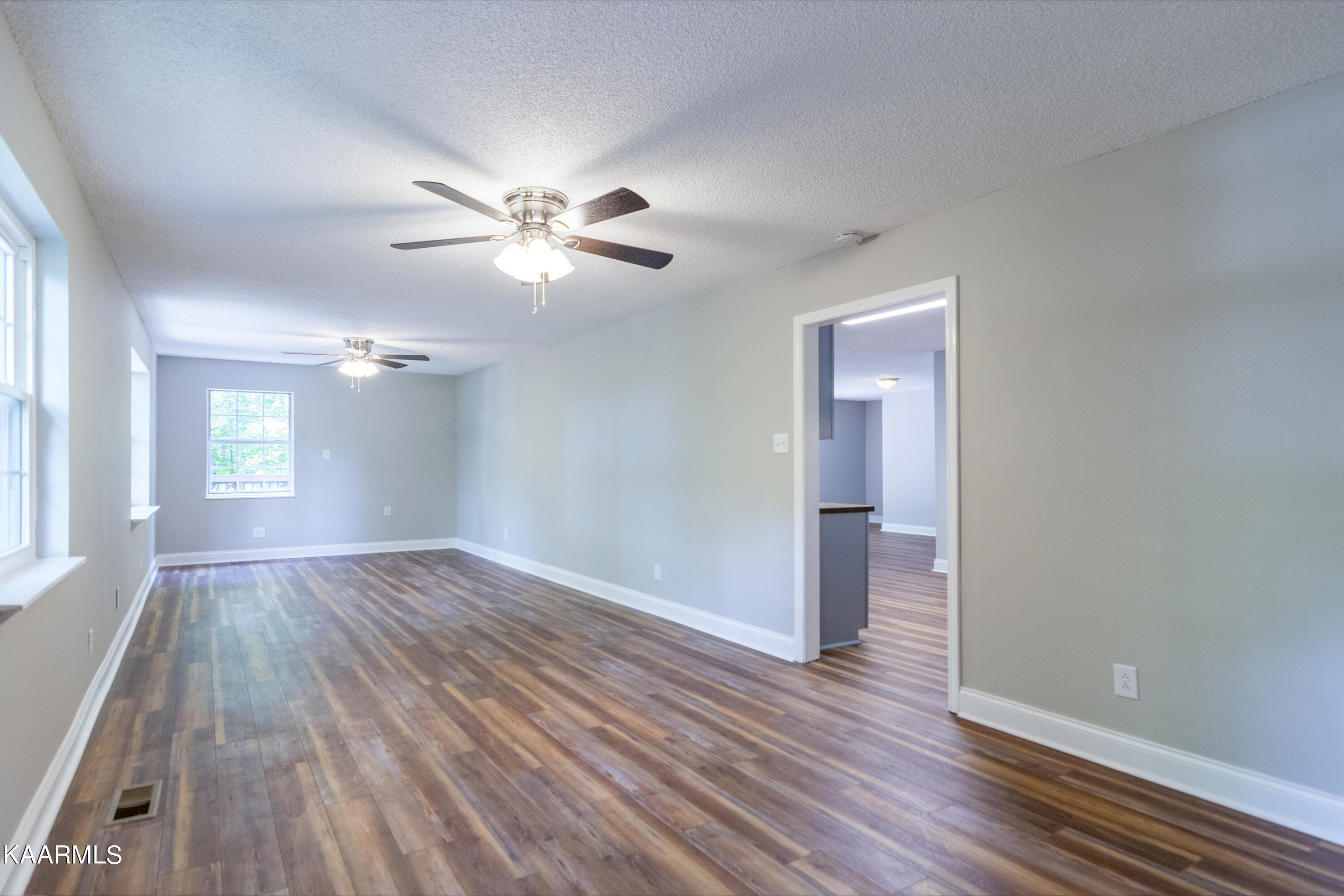 2205 Ridgecrest Drive Knoxville TN 37918