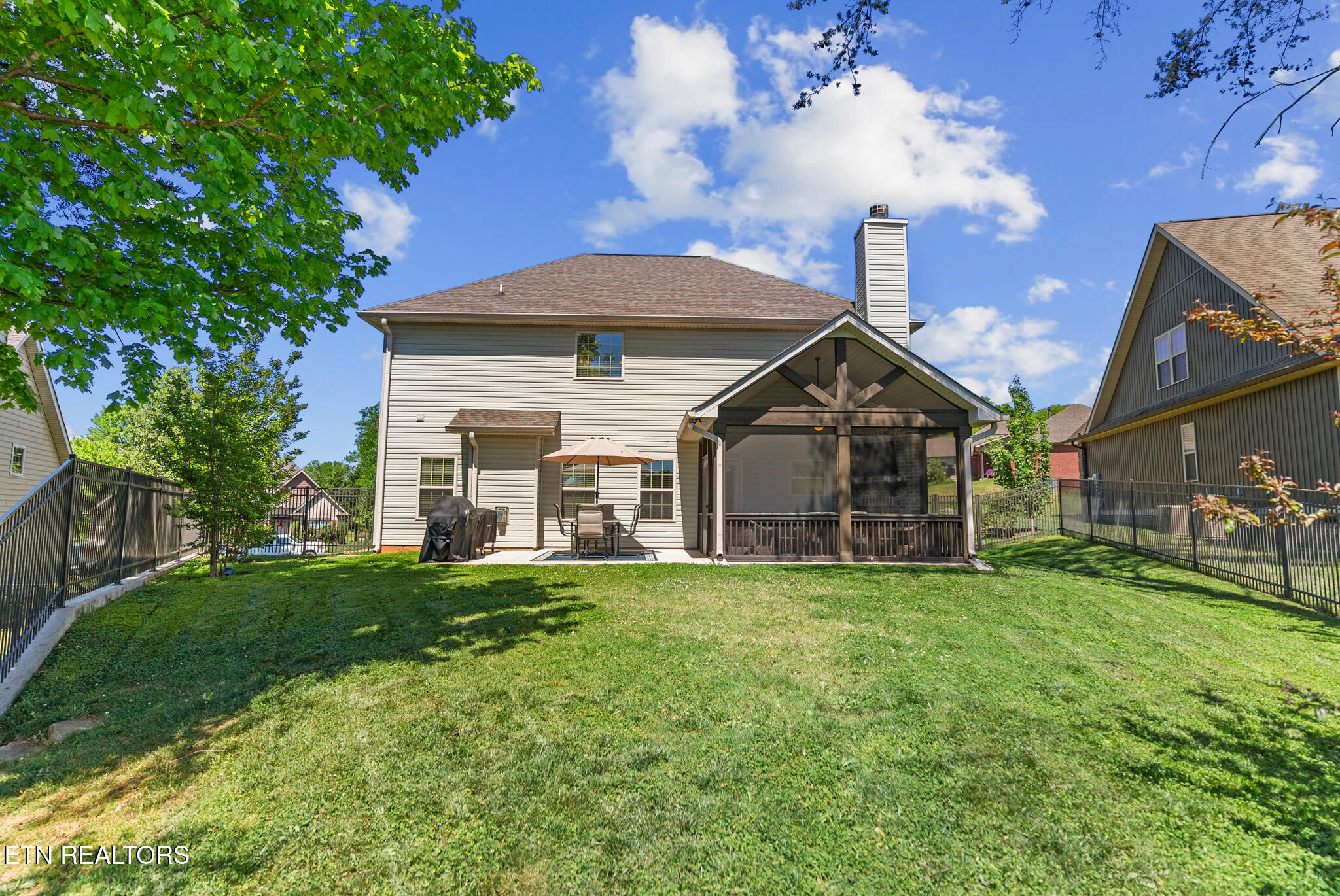231 Fallon Lane Lenoir City TN 37771