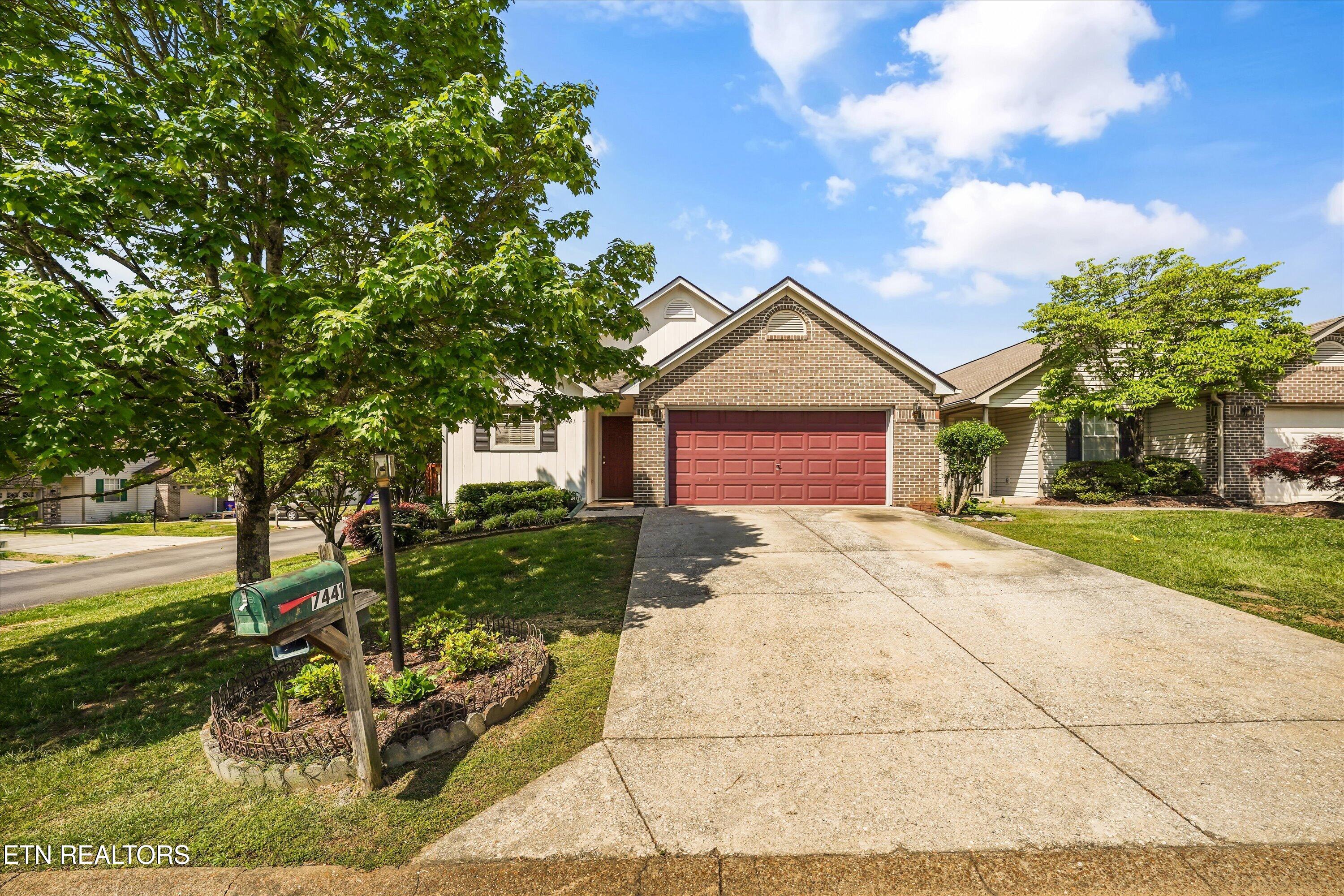 7441 Burnheim Way Knoxville TN 37920