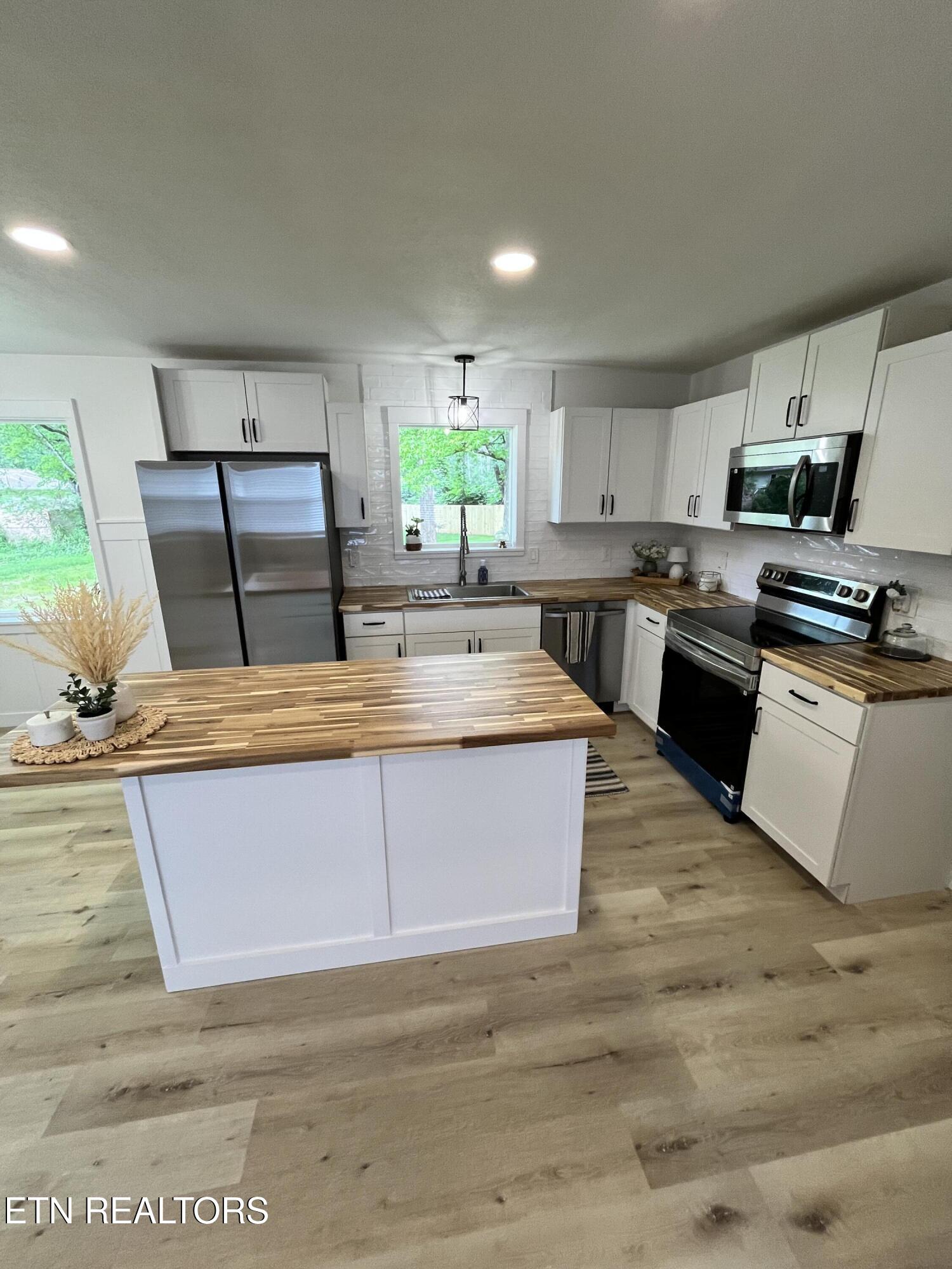 157 Louisiana Avenue Oak Ridge TN 37830