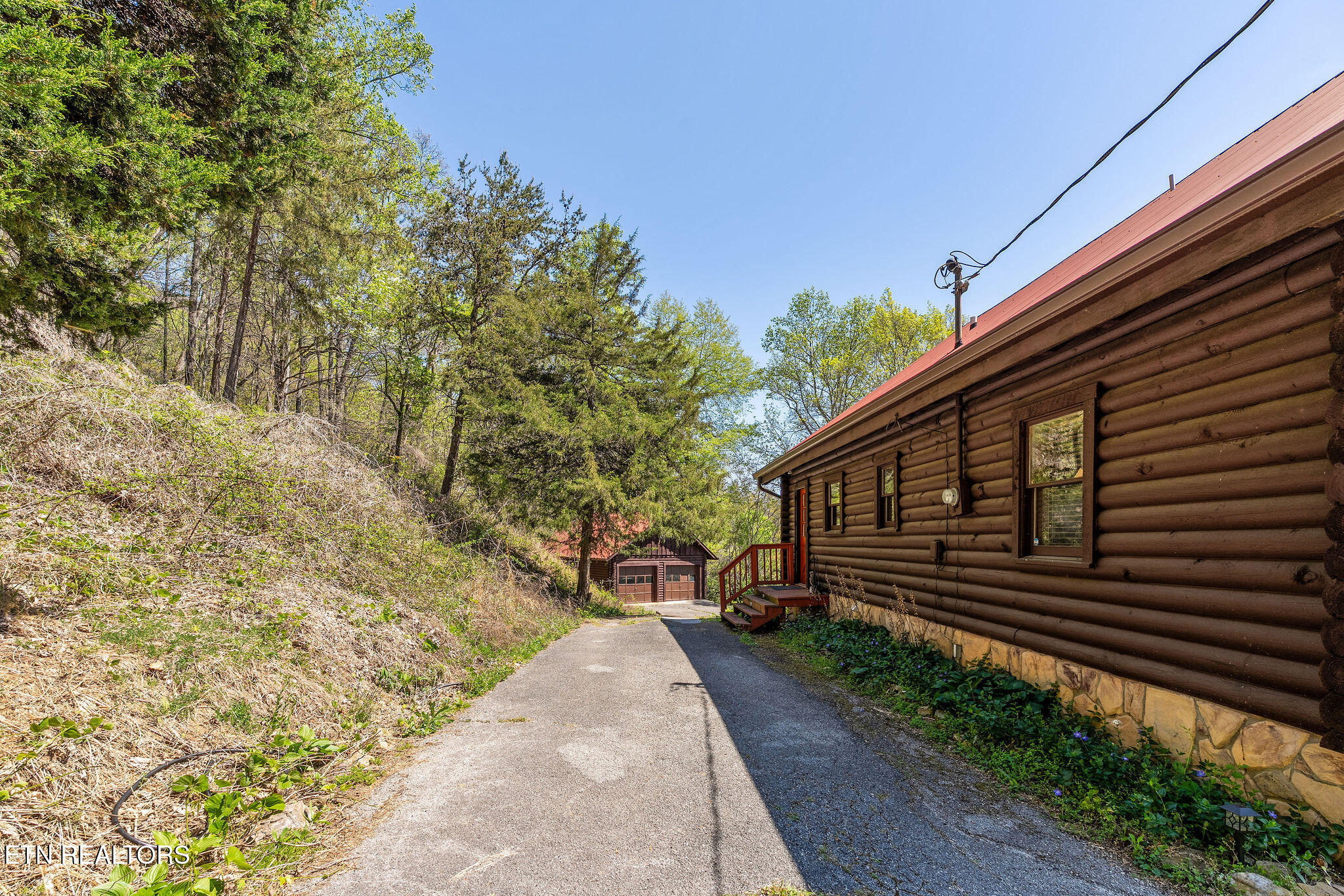342 Big Springs Lane Jacksboro TN 37757