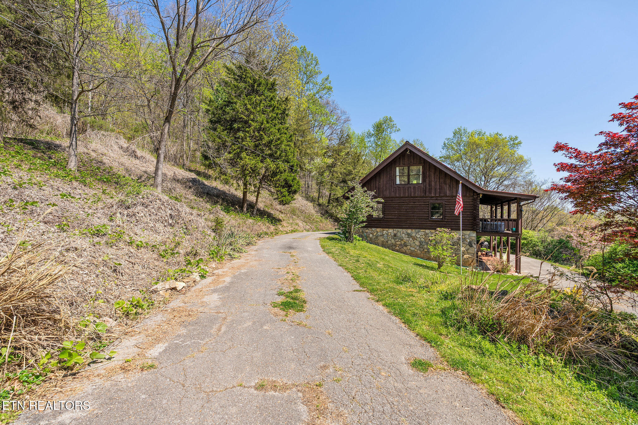 342 Big Springs Lane Jacksboro TN 37757