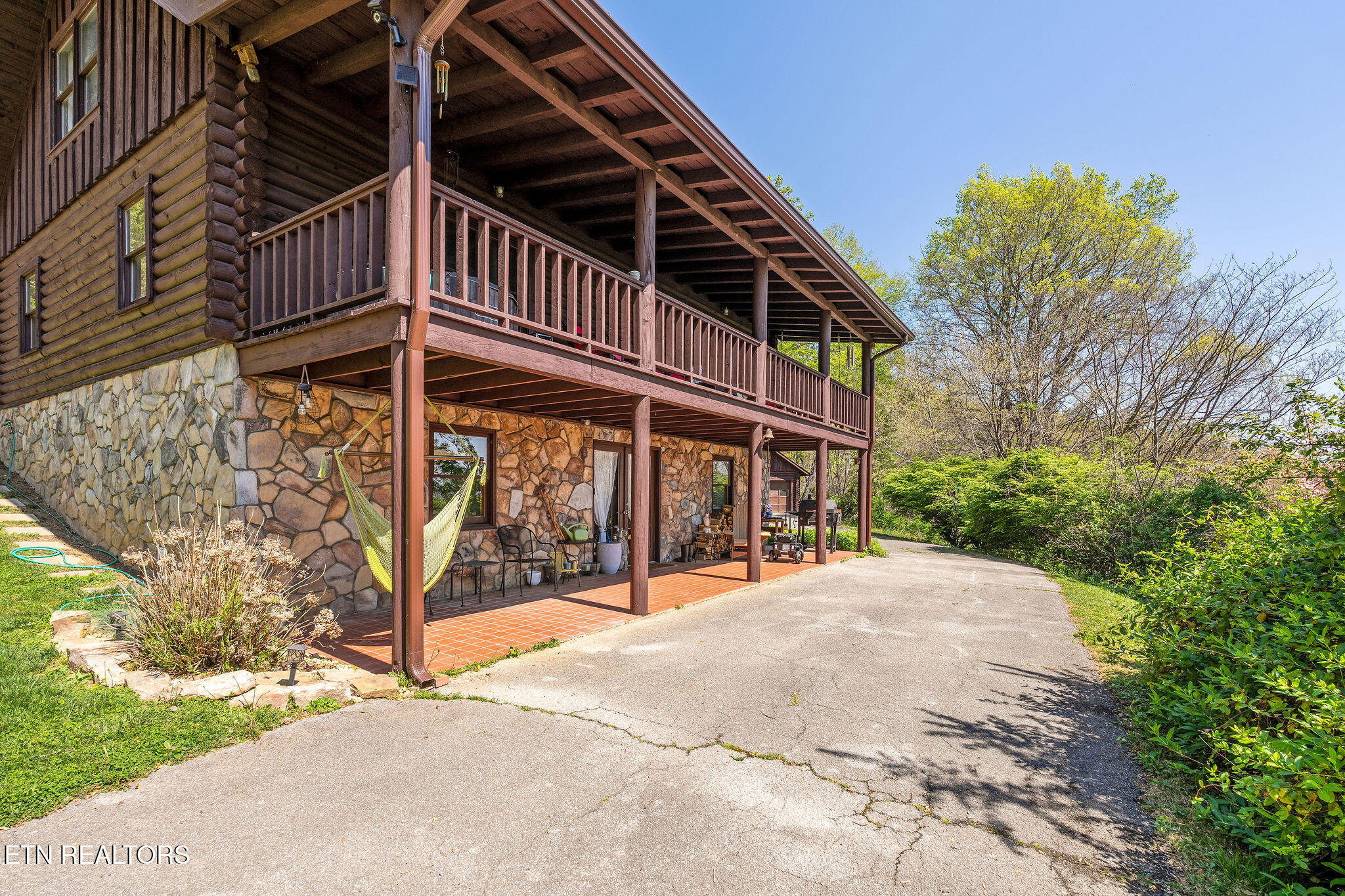 342 Big Springs Lane Jacksboro TN 37757