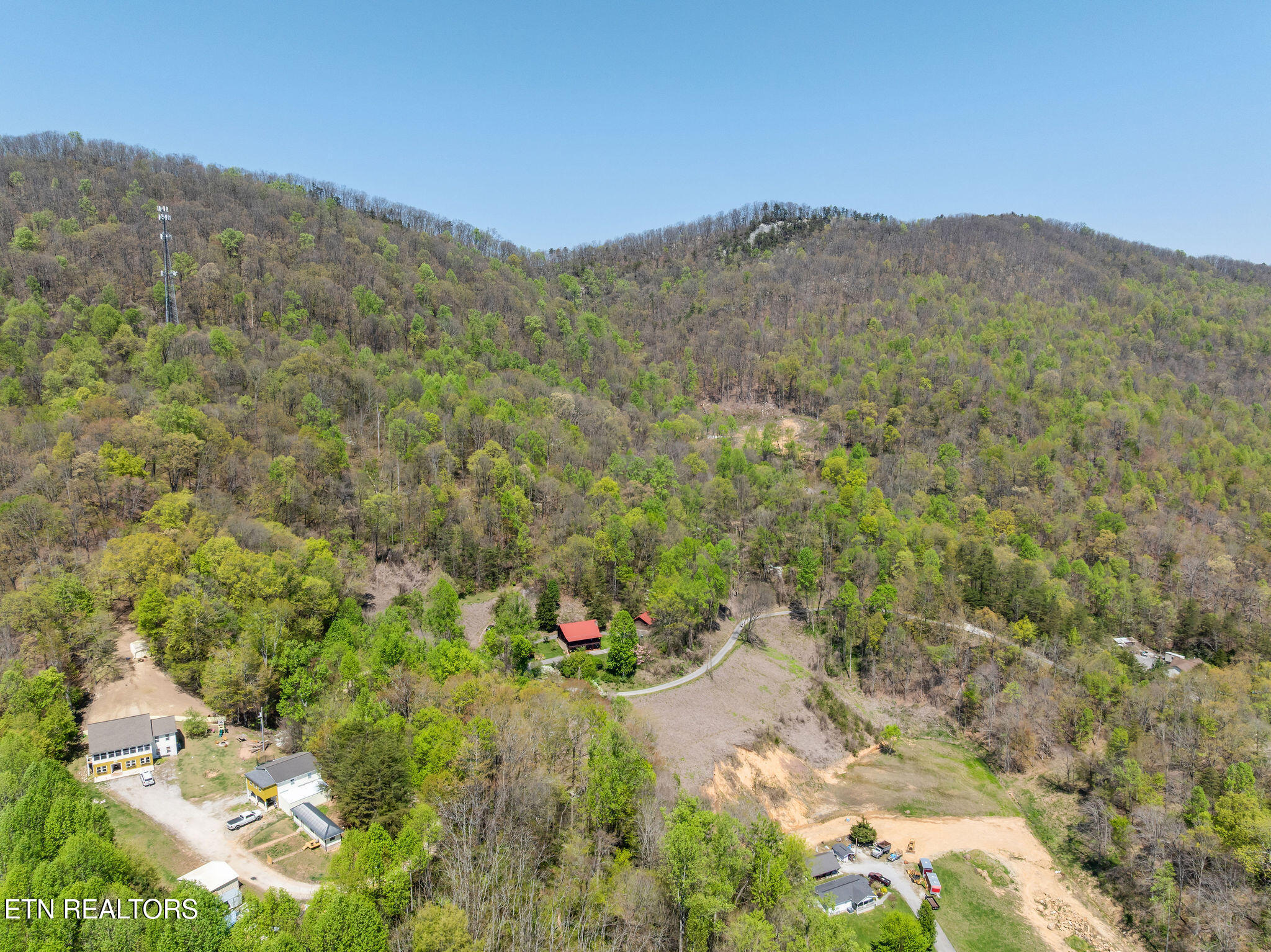 342 Big Springs Lane Jacksboro TN 37757