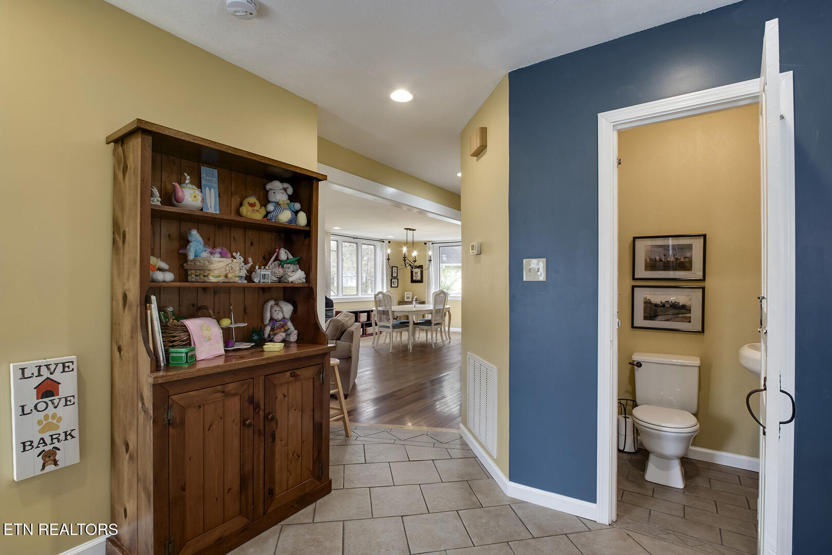 123 Orchard Road Norris TN 37828