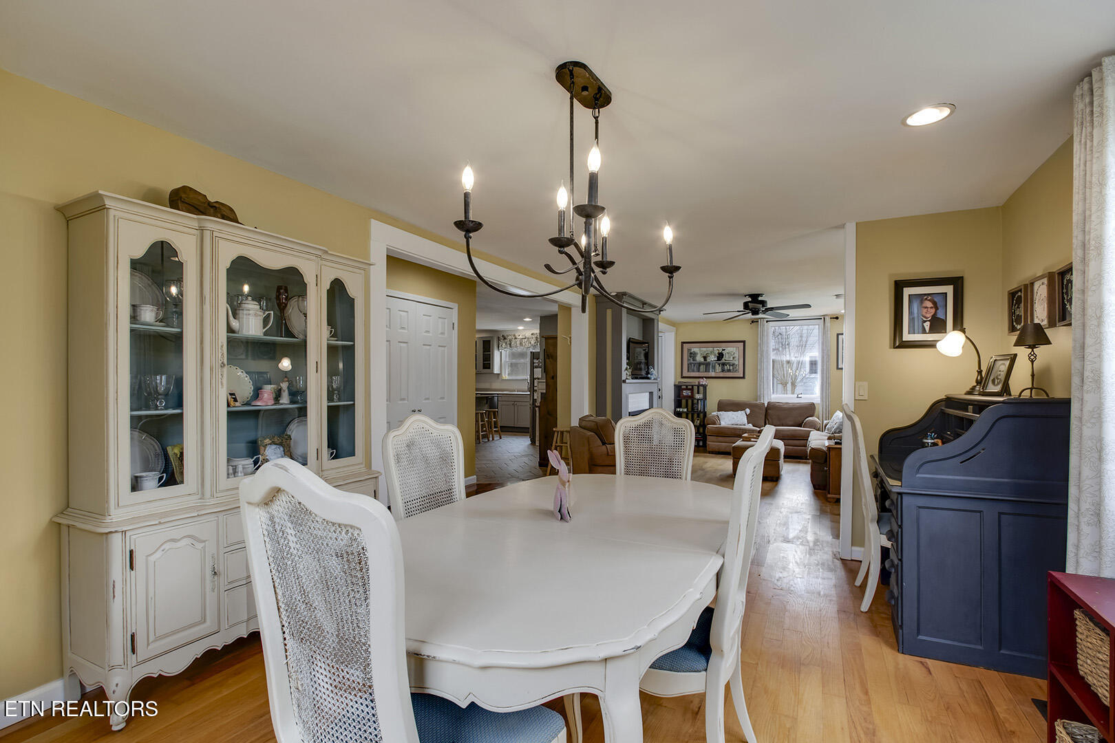 123 Orchard Road Norris TN 37828