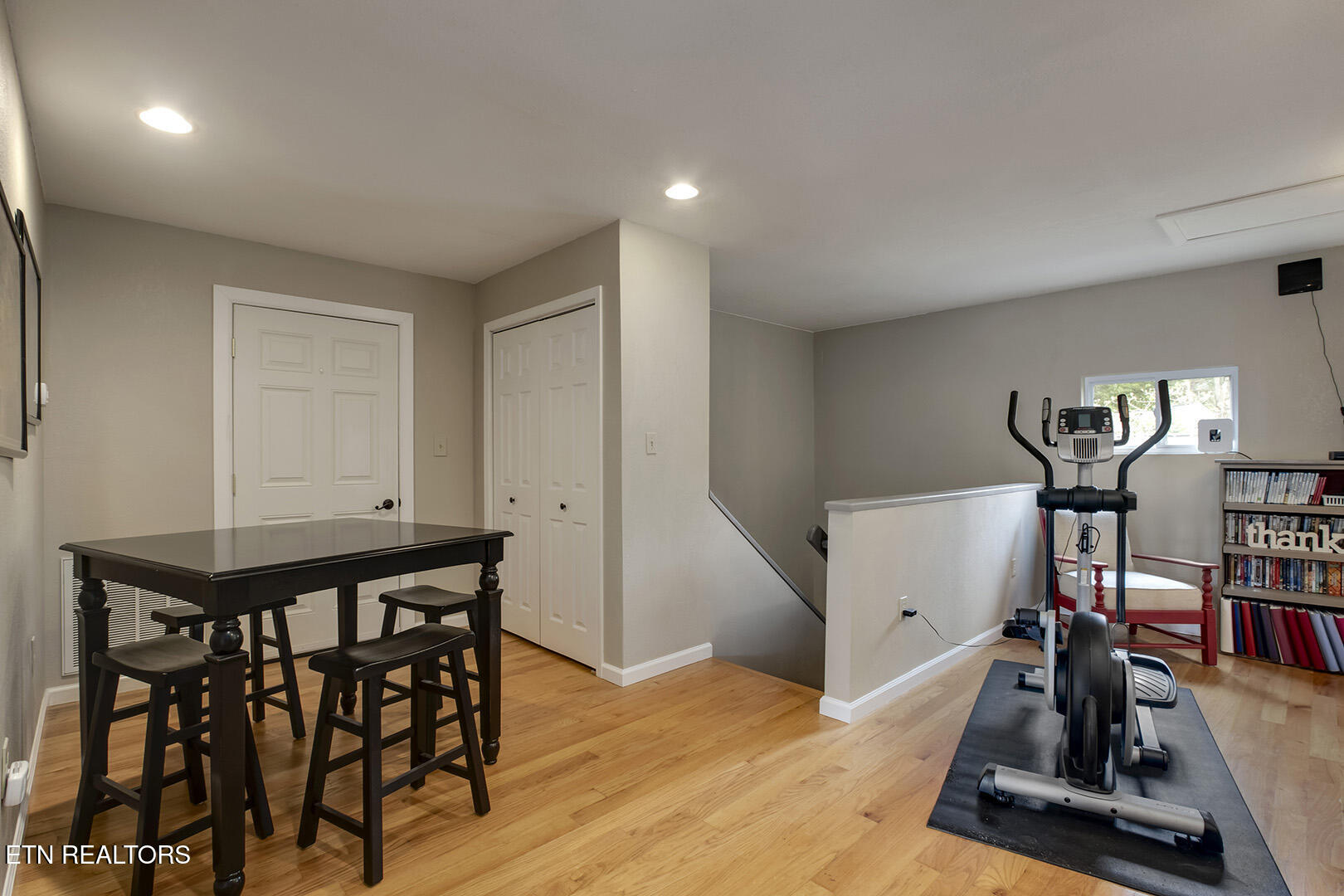 123 Orchard Road Norris TN 37828