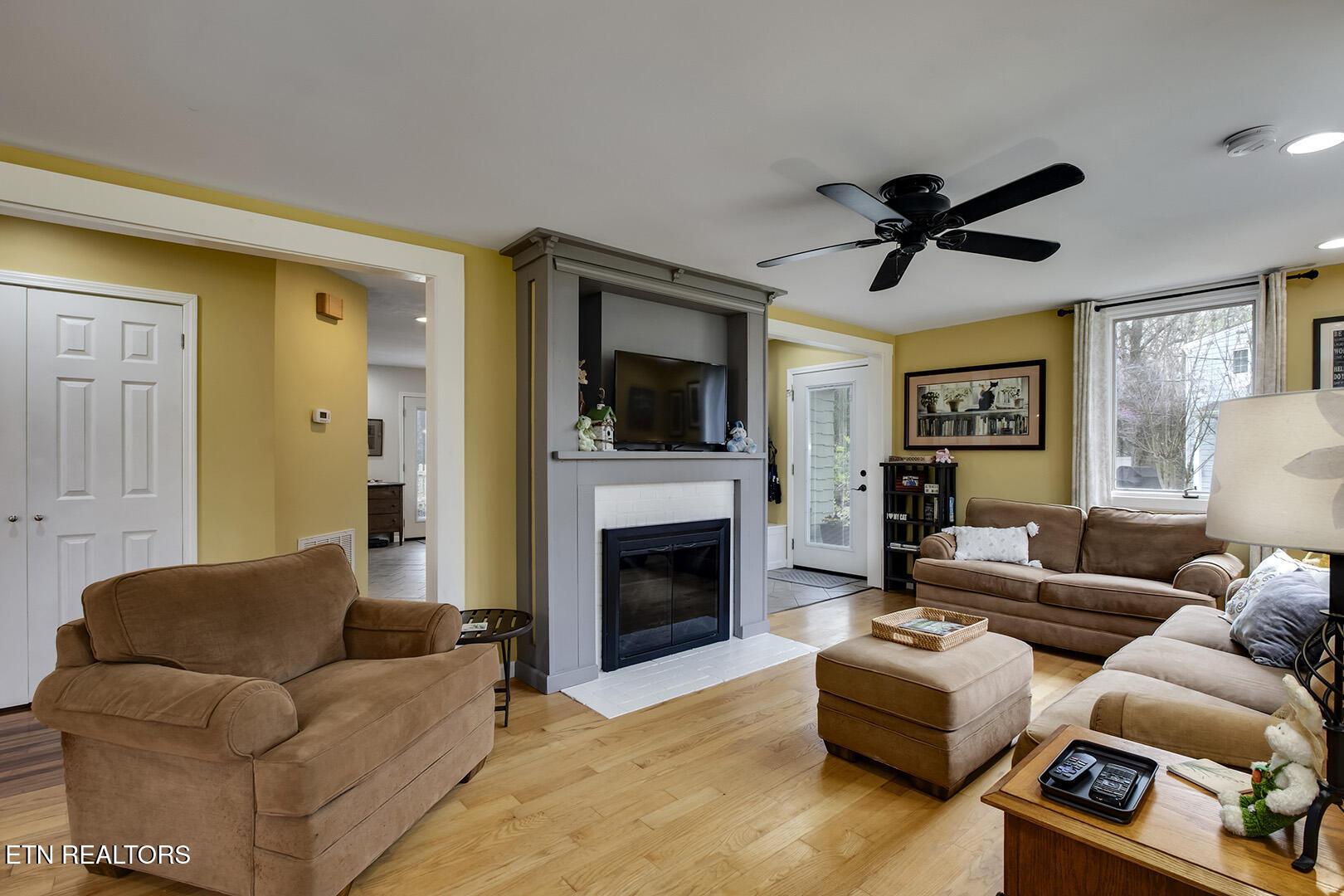 123 Orchard Road Norris TN 37828