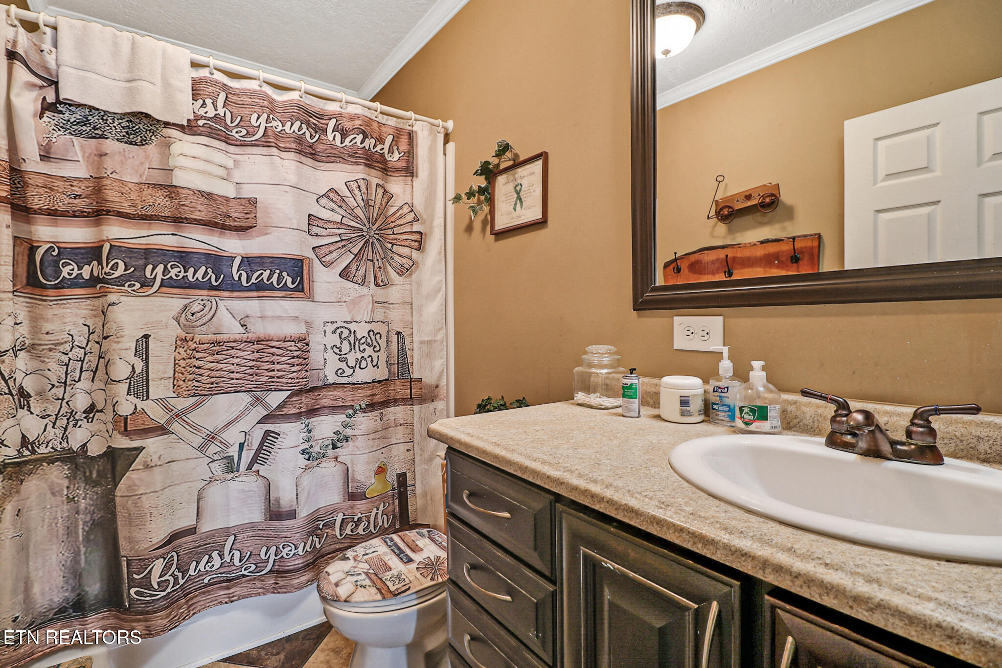 4455 Jonesville Road Clarkrange TN 38553