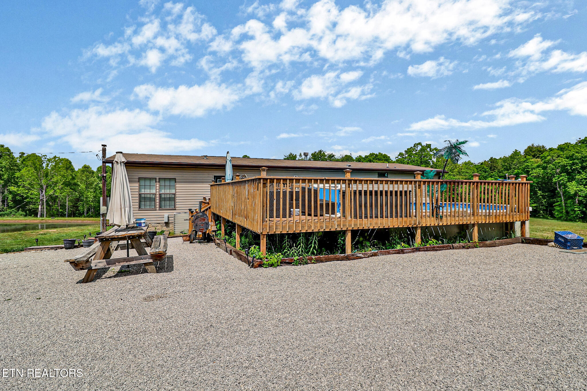 4455 Jonesville Road Clarkrange TN 38553