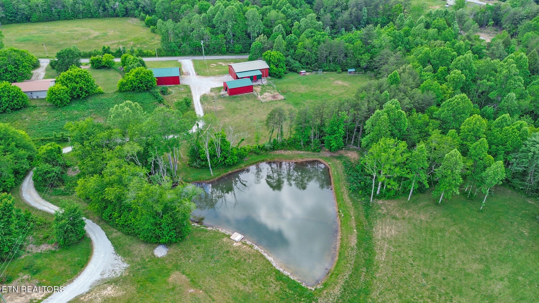 4455 Jonesville Road Clarkrange TN 38553