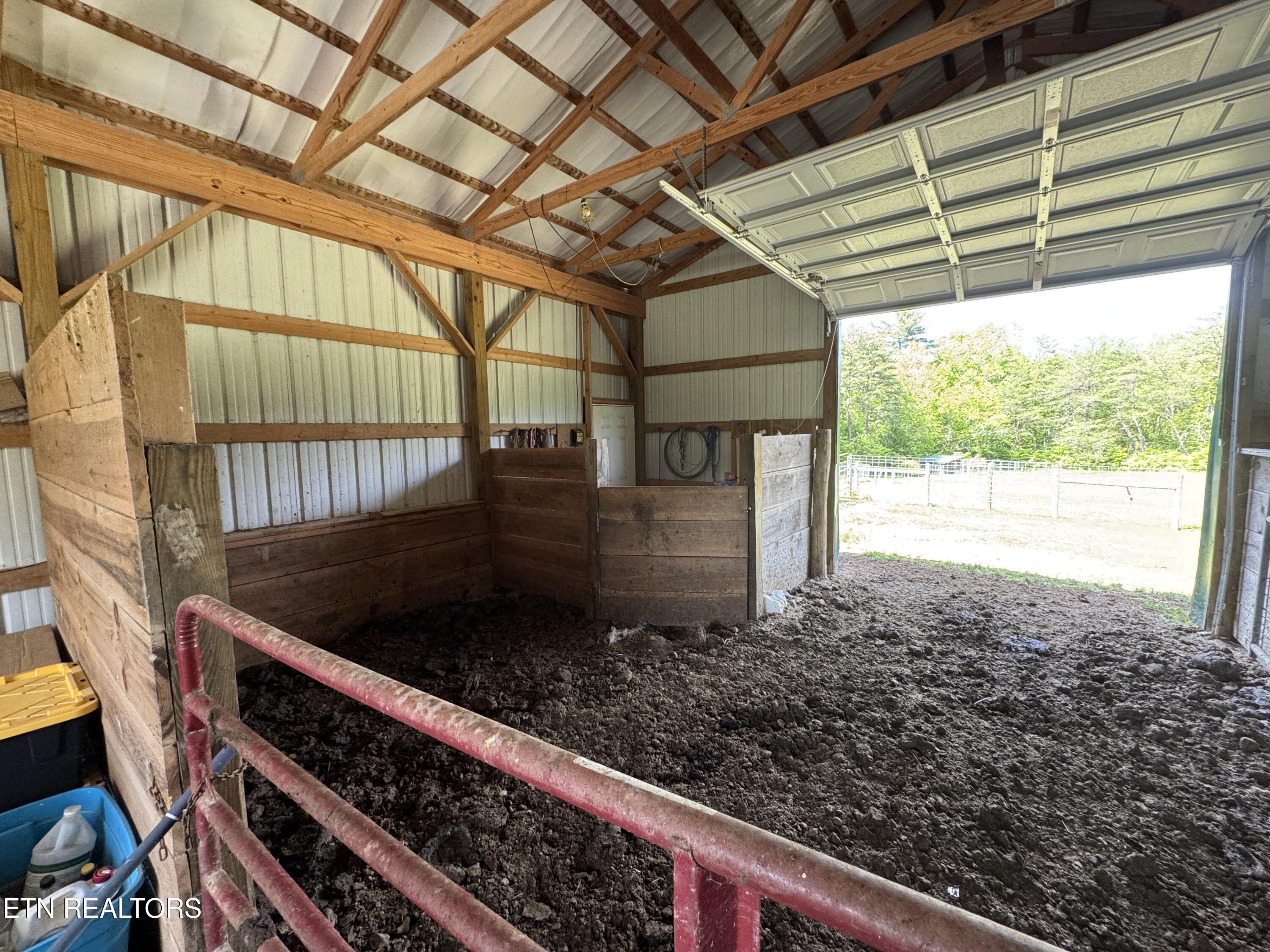 4455 Jonesville Road Clarkrange TN 38553