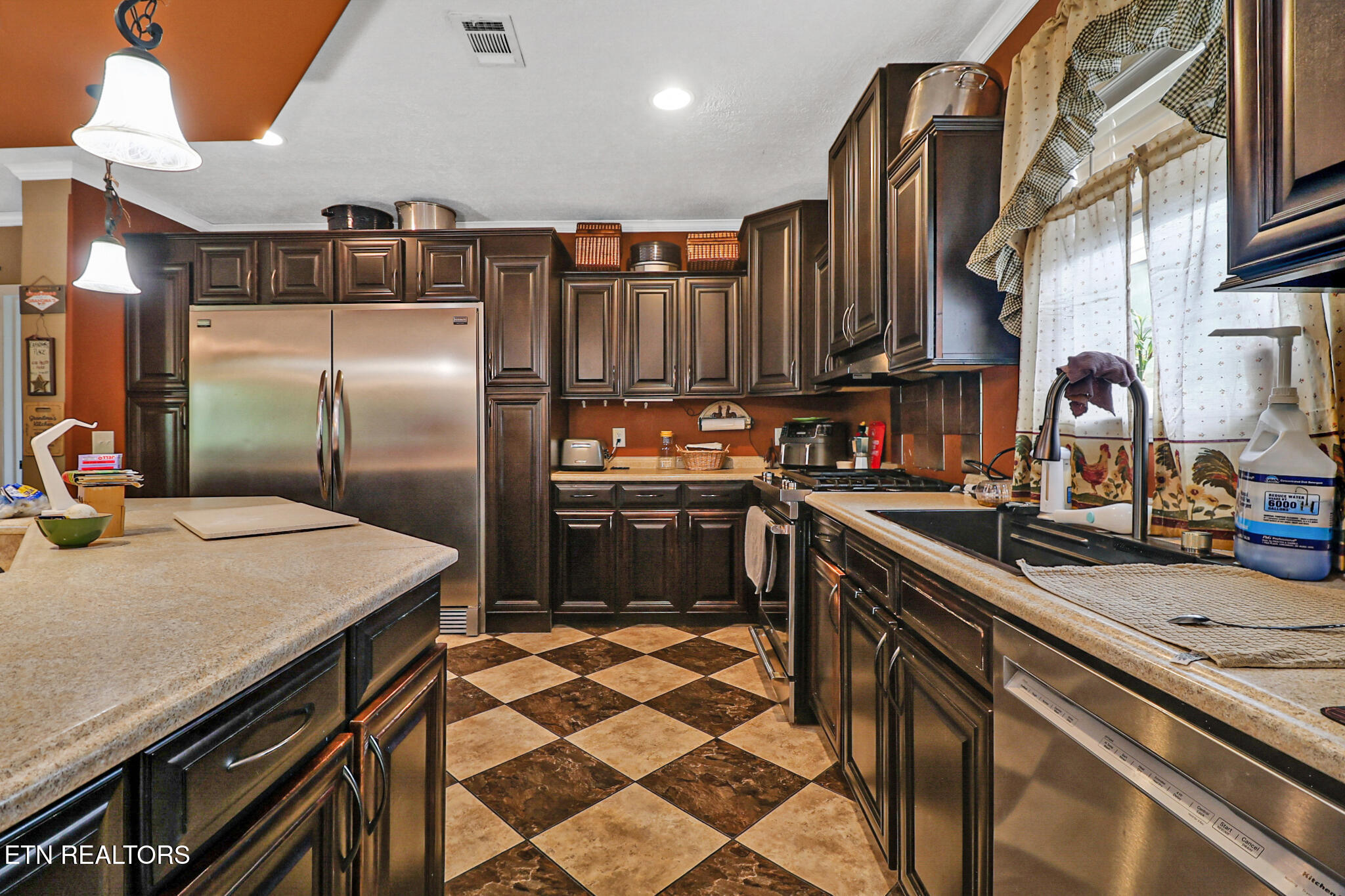 4455 Jonesville Road Clarkrange TN 38553