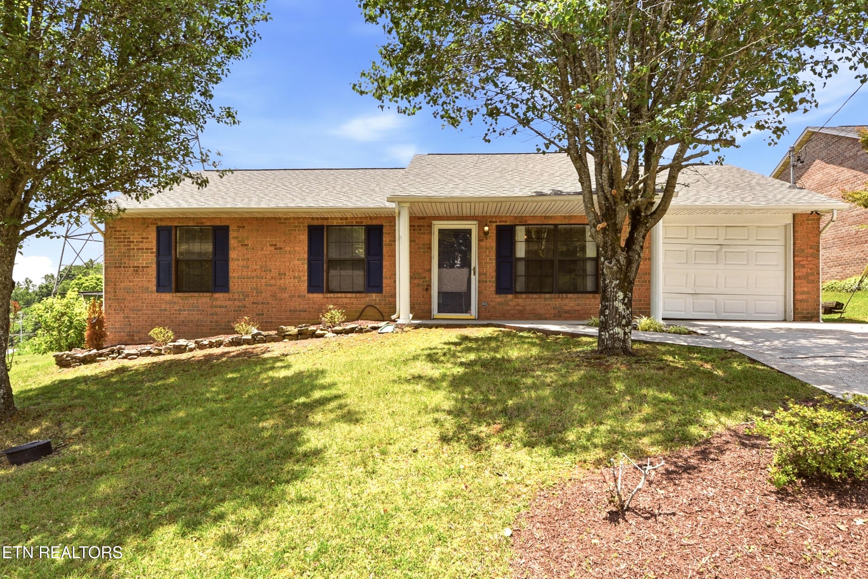 8039 Florence Gardens Road Knoxville TN 37938