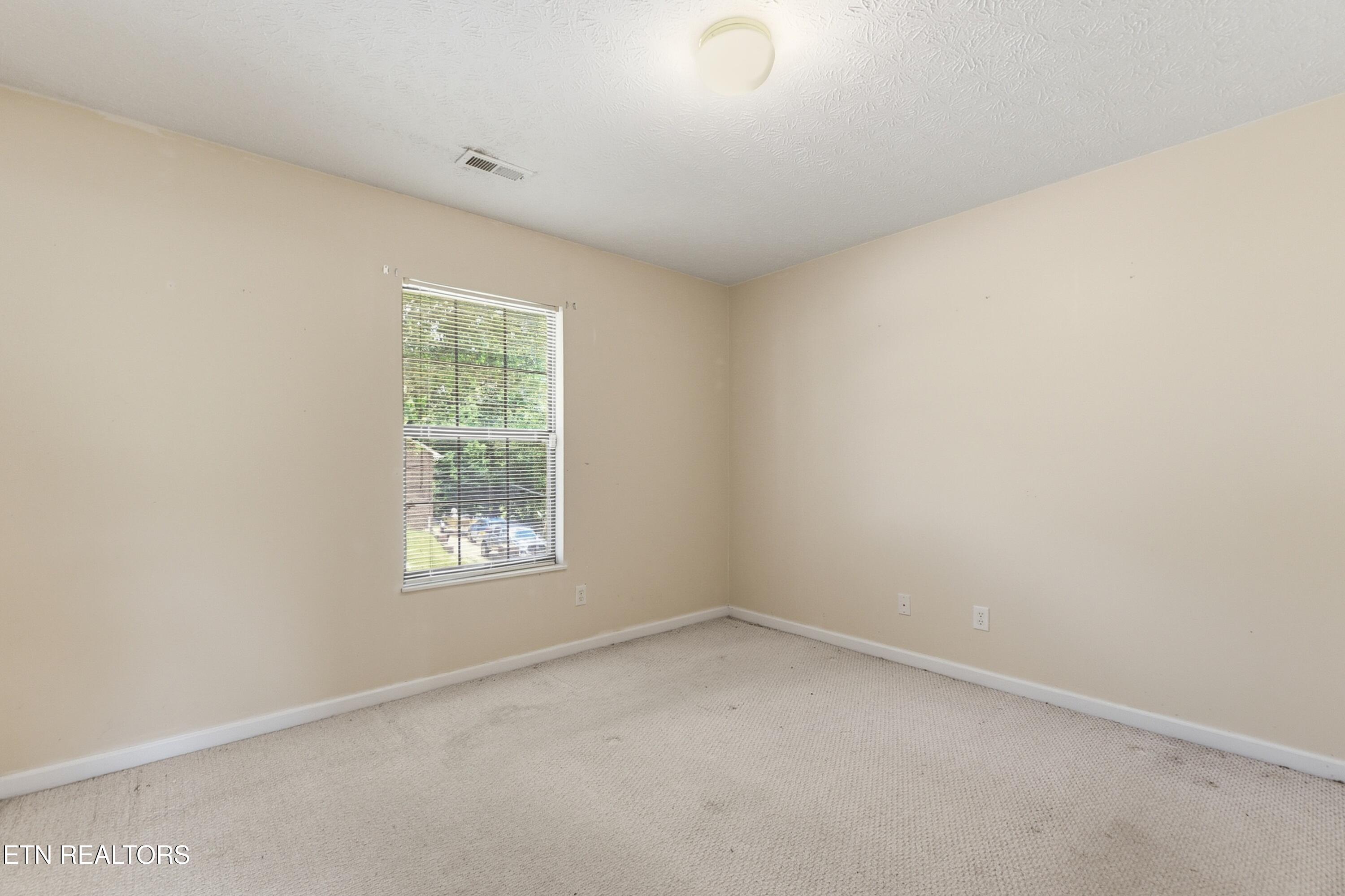 8039 Florence Gardens Road Knoxville TN 37938