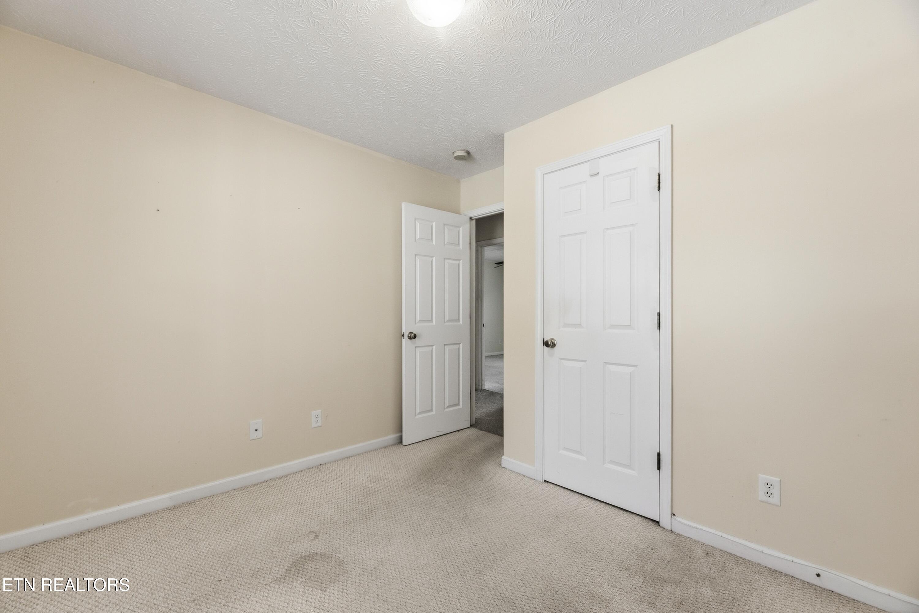 8039 Florence Gardens Road Knoxville TN 37938