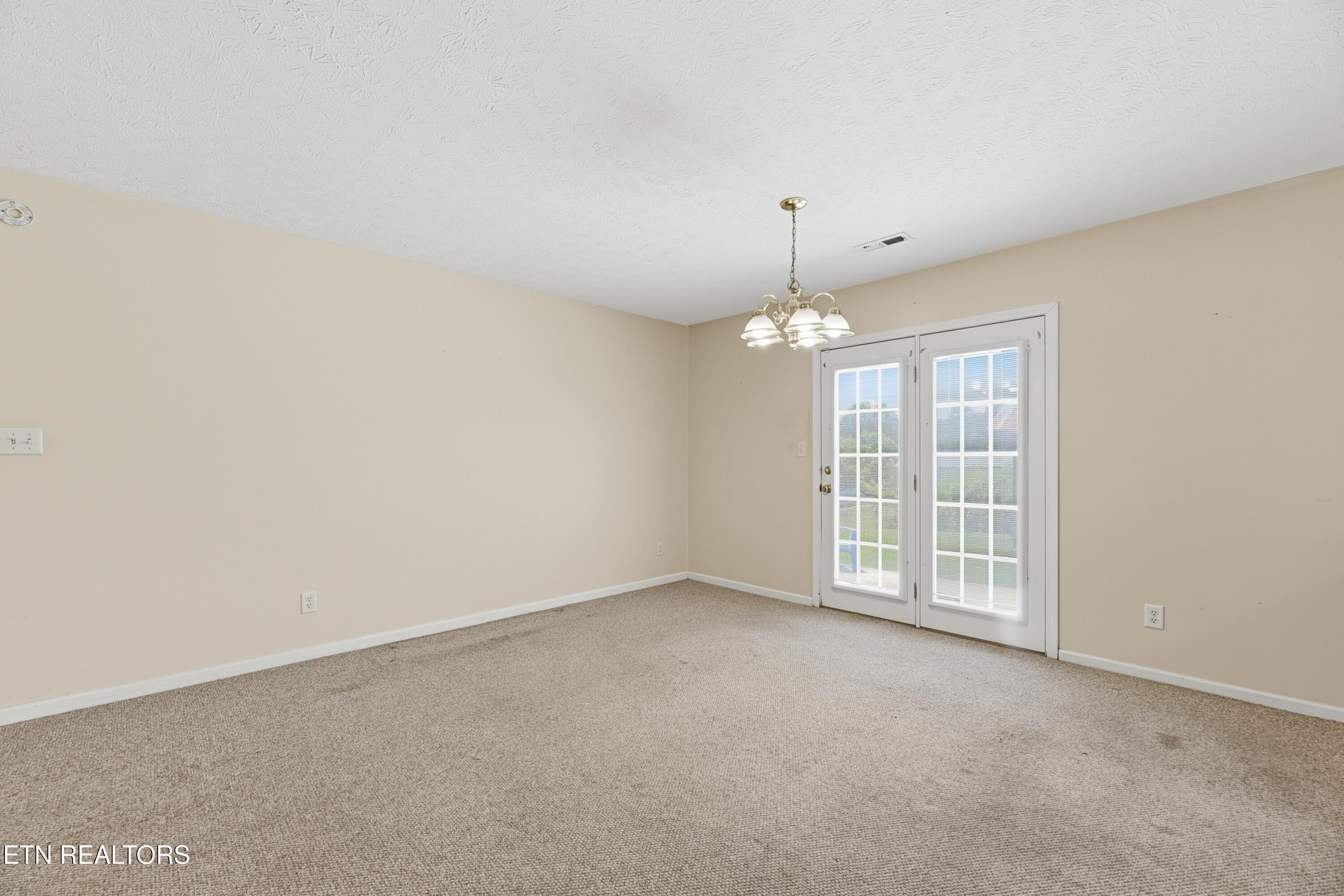 8039 Florence Gardens Road Knoxville TN 37938