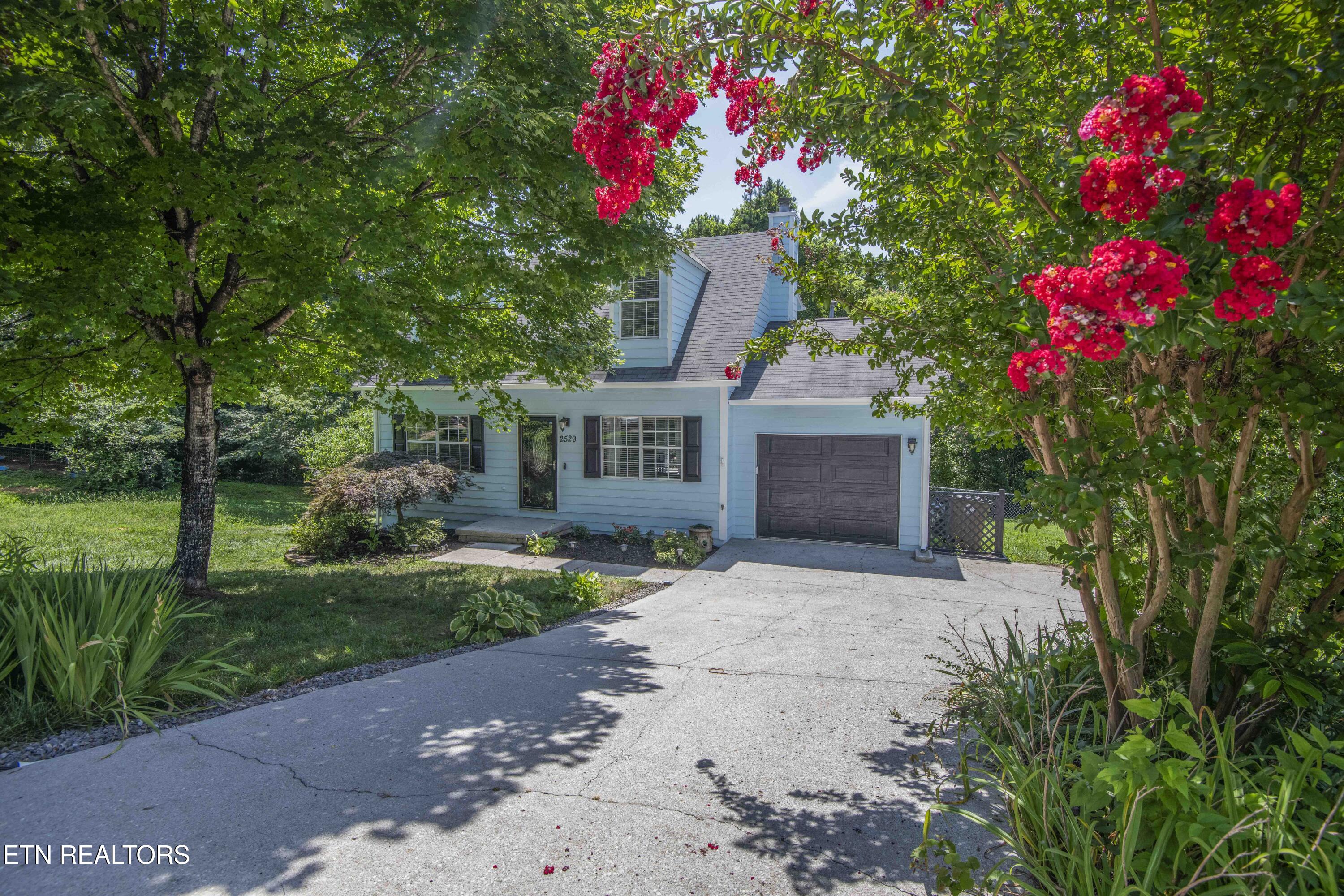 2529 Hammond Lane Knoxville TN 37912