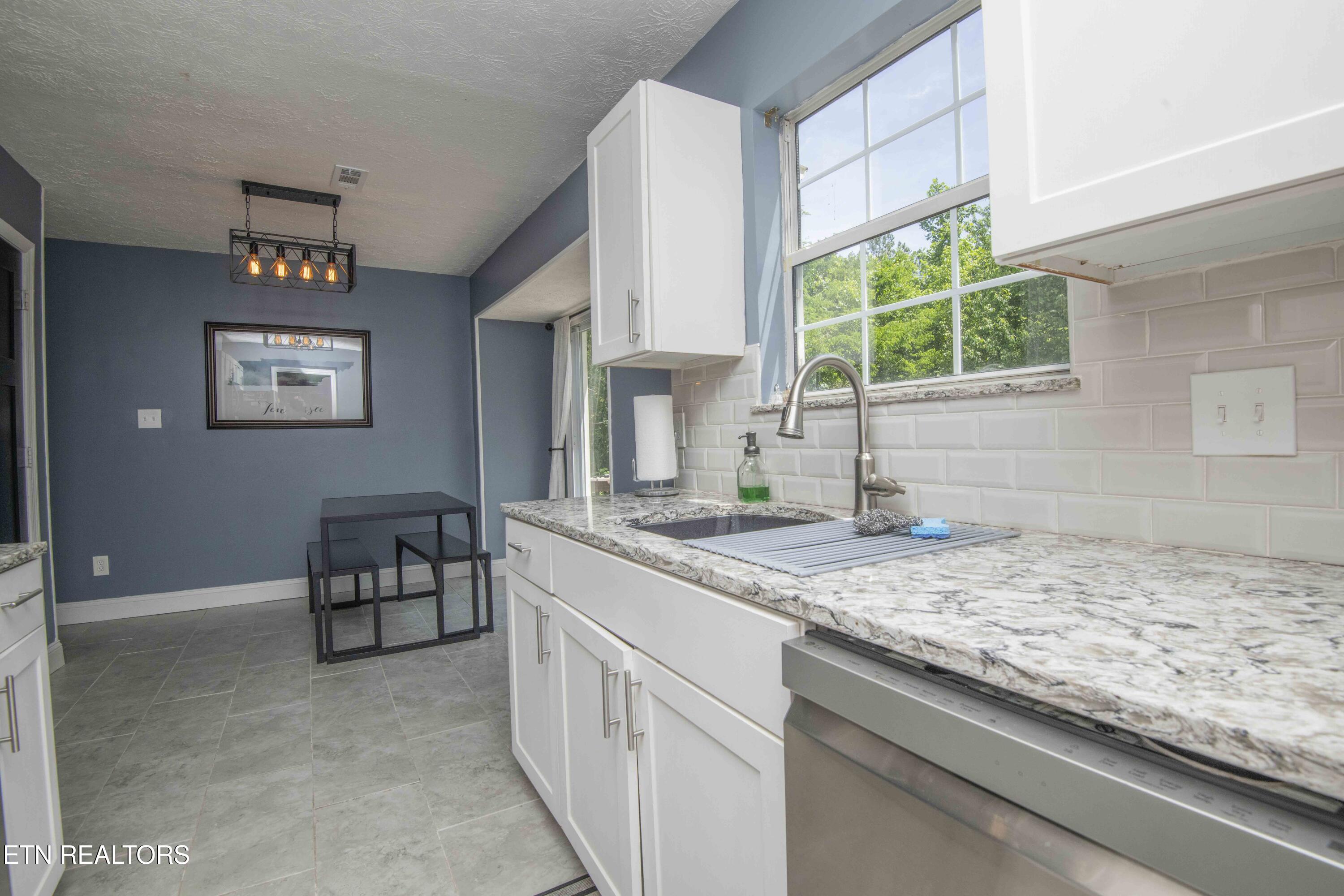 2529 Hammond Lane Knoxville TN 37912