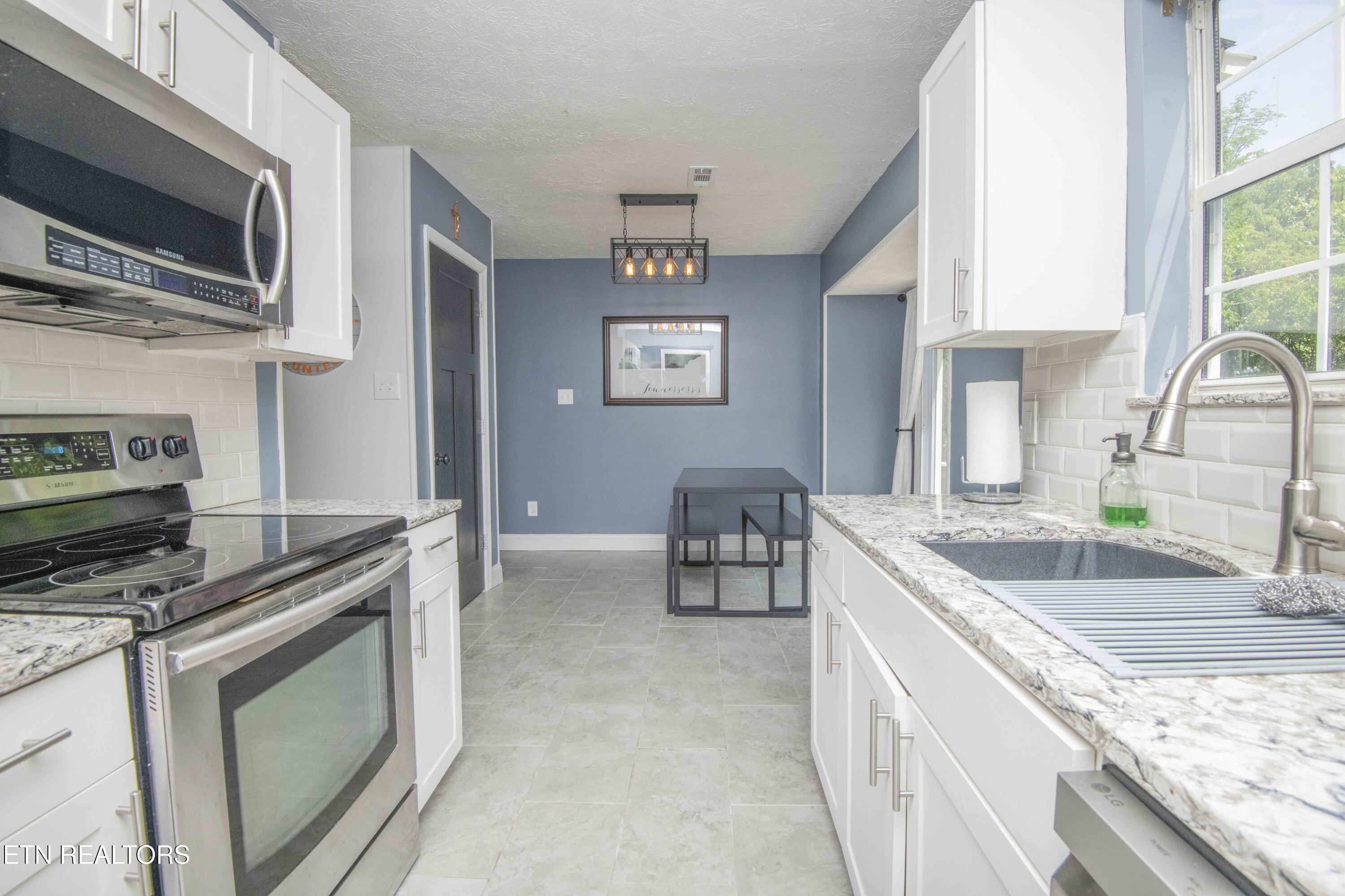 2529 Hammond Lane Knoxville TN 37912