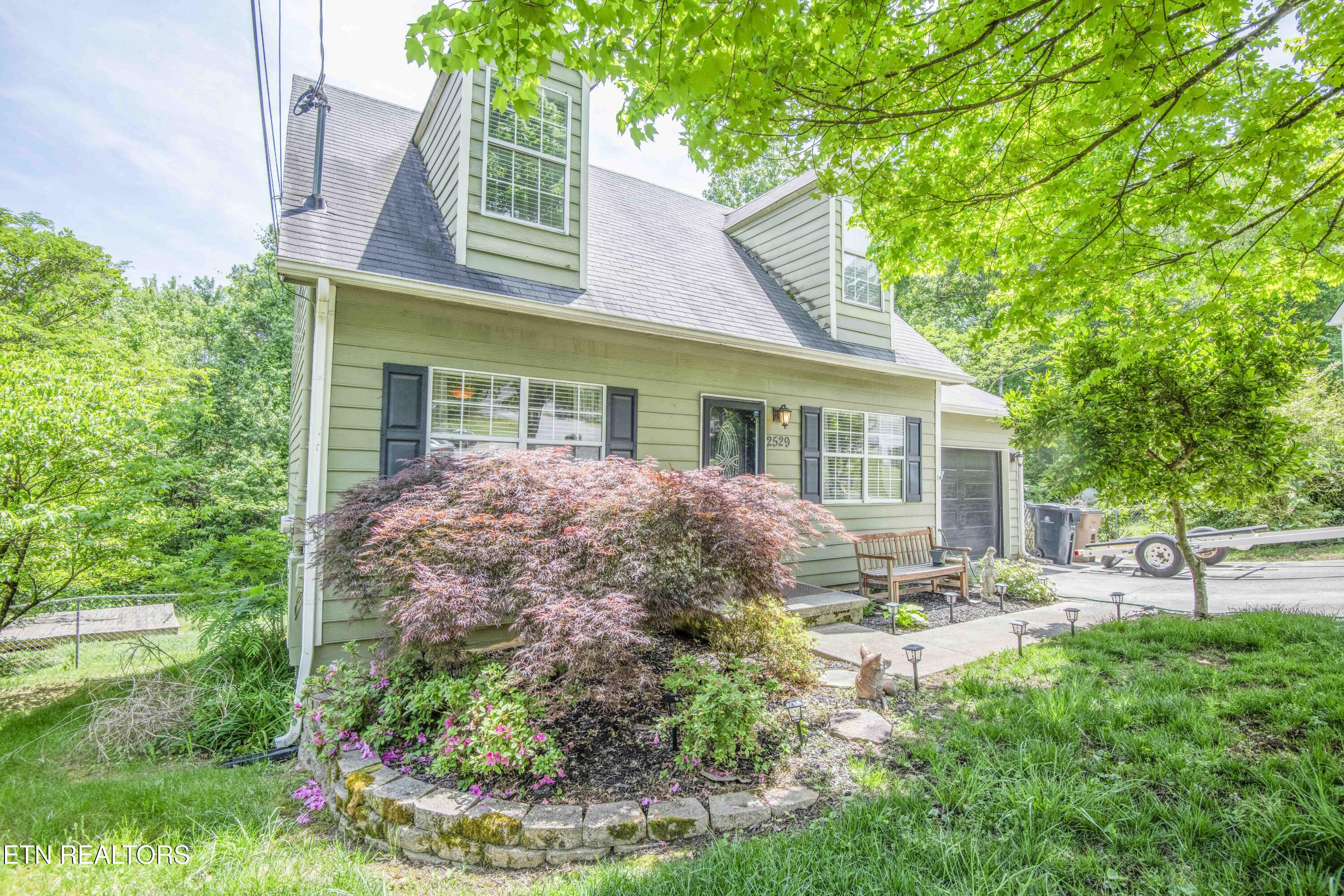 2529 Hammond Lane Knoxville TN 37912