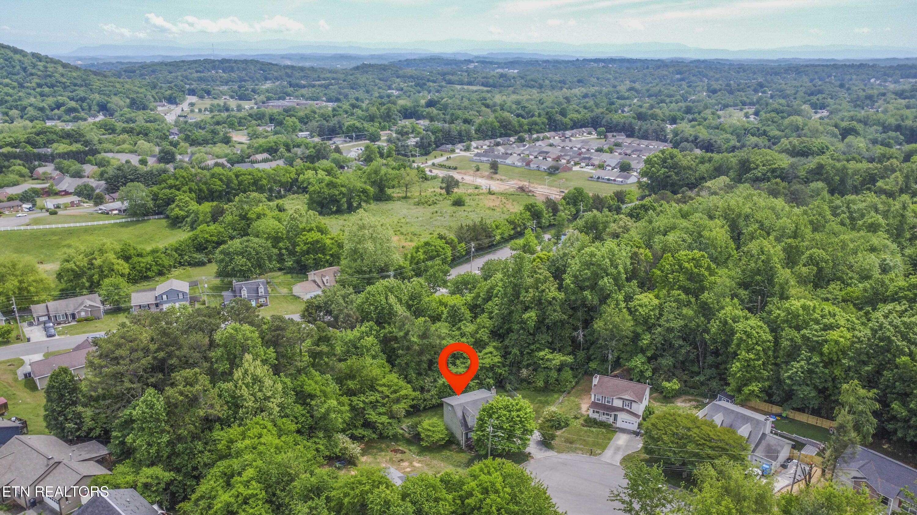 2529 Hammond Lane Knoxville TN 37912