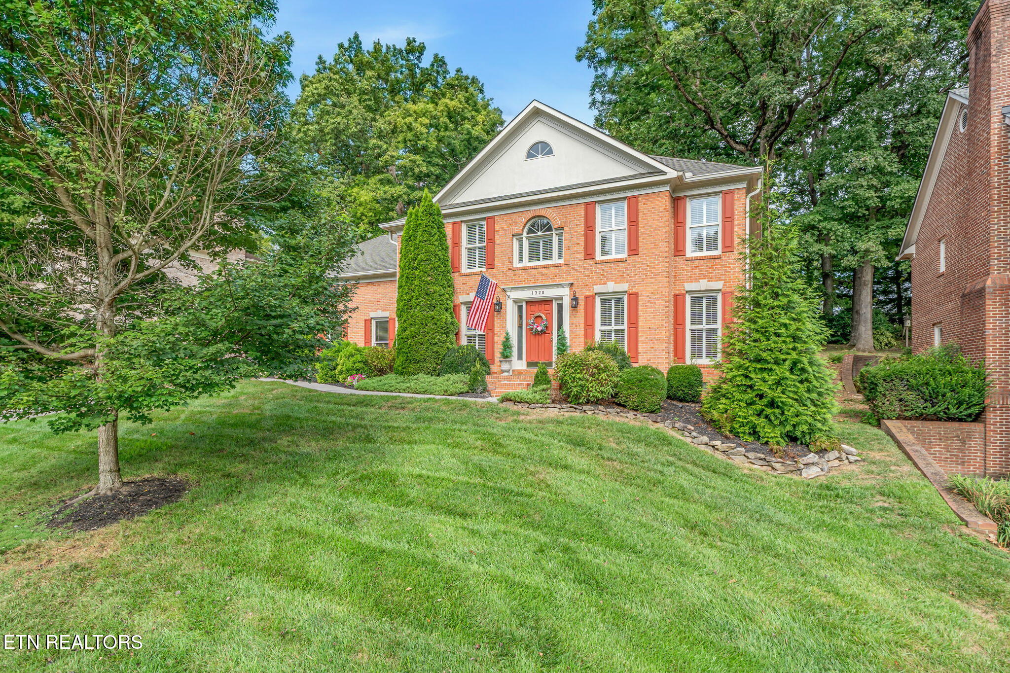 1320 Knightsbridge Drive Knoxville TN 37922