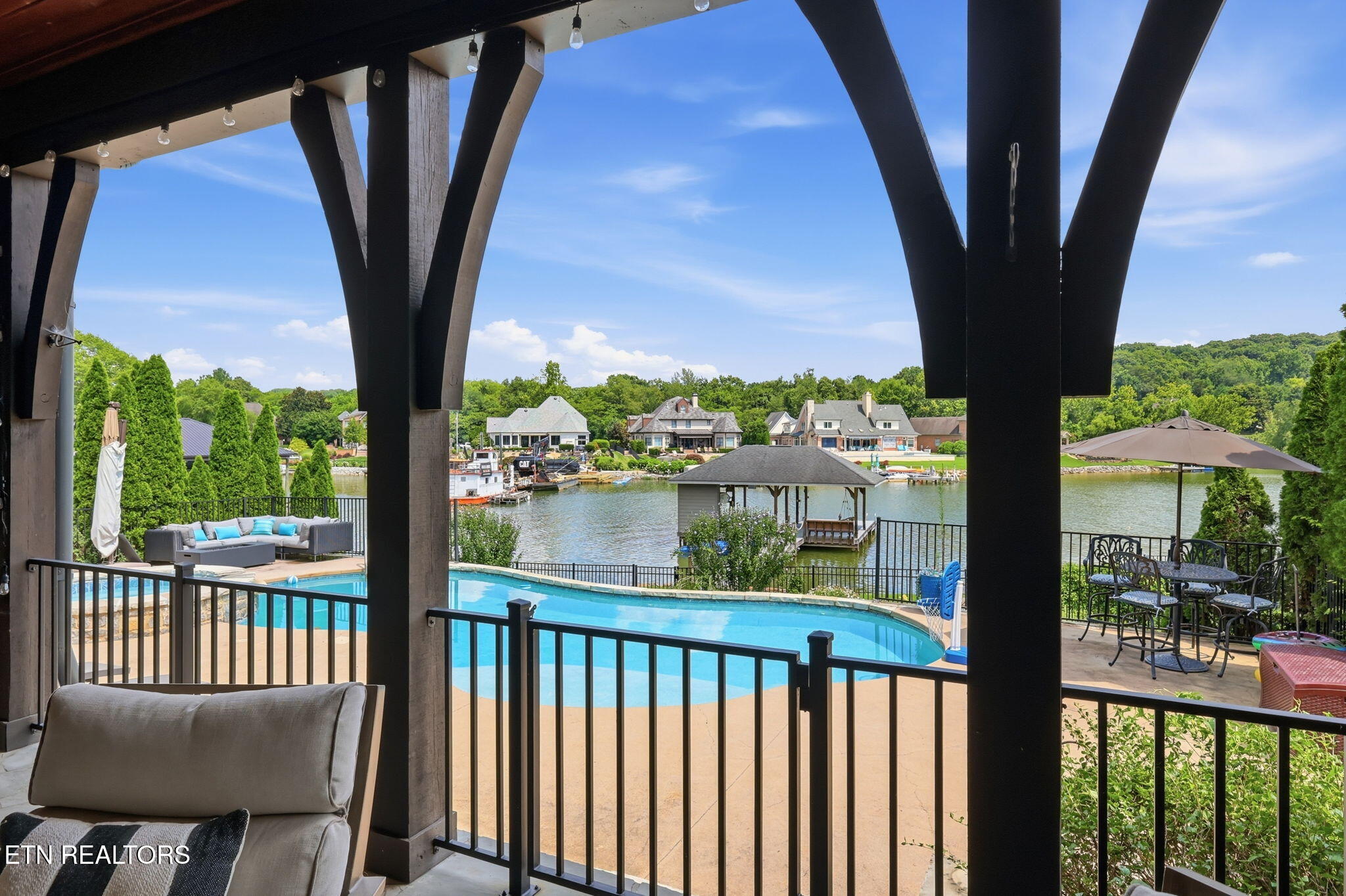 1618 Westland Lakes Way Knoxville TN 37922