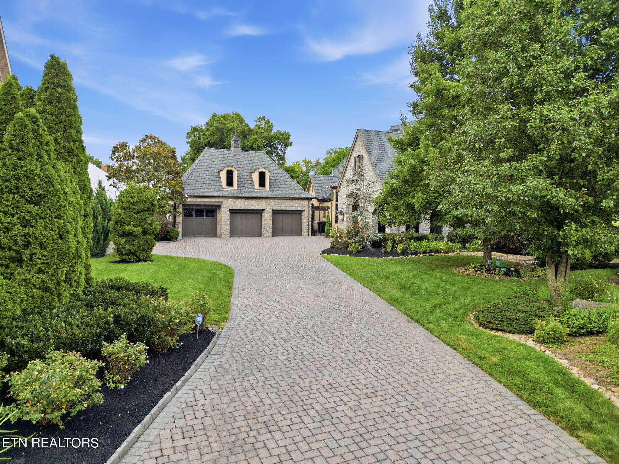 1618 Westland Lakes Way Knoxville TN 37922