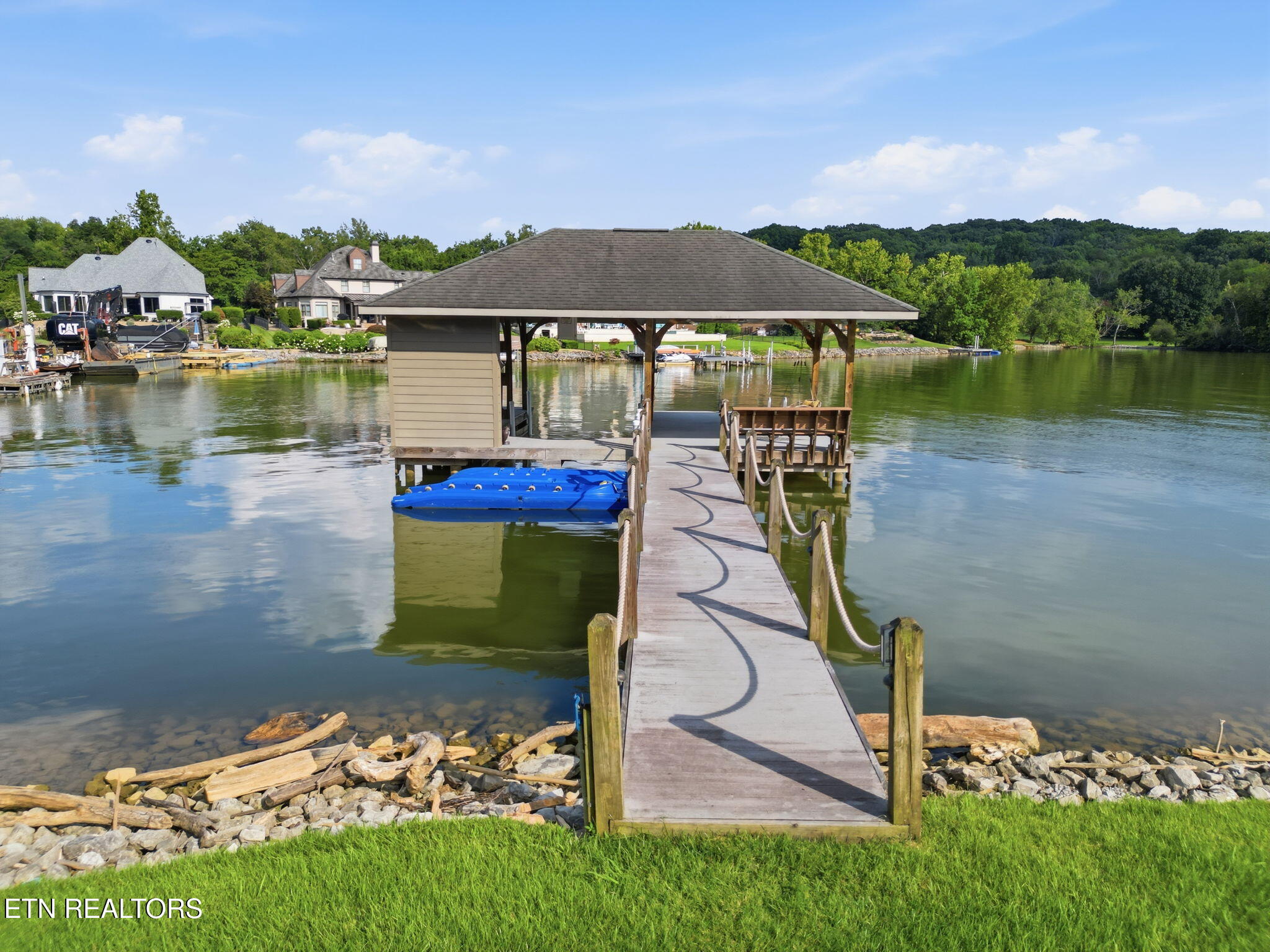 1618 Westland Lakes Way Knoxville TN 37922